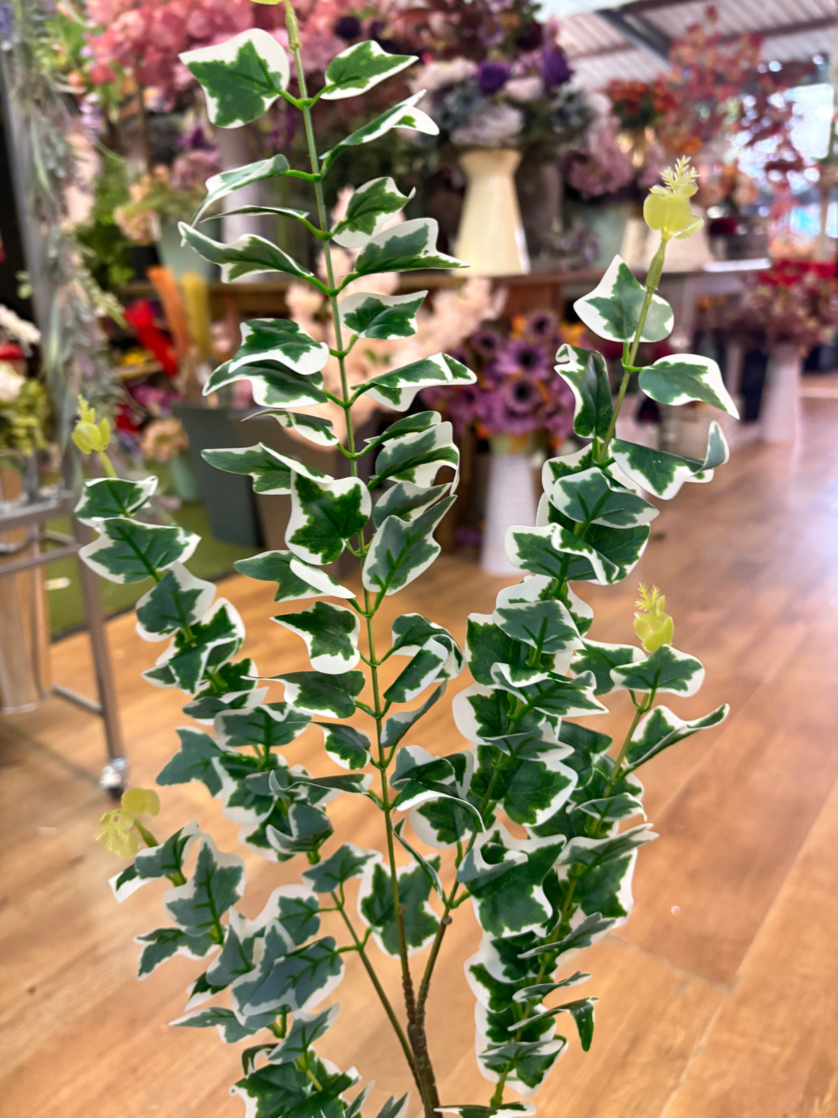 90cm long stem Ivy spray