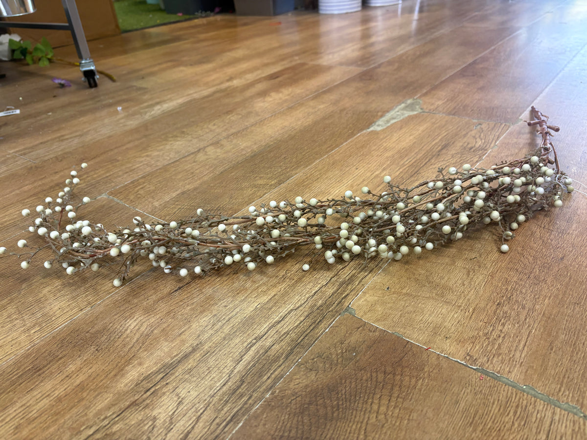 100cm trailing cream mini bud berry