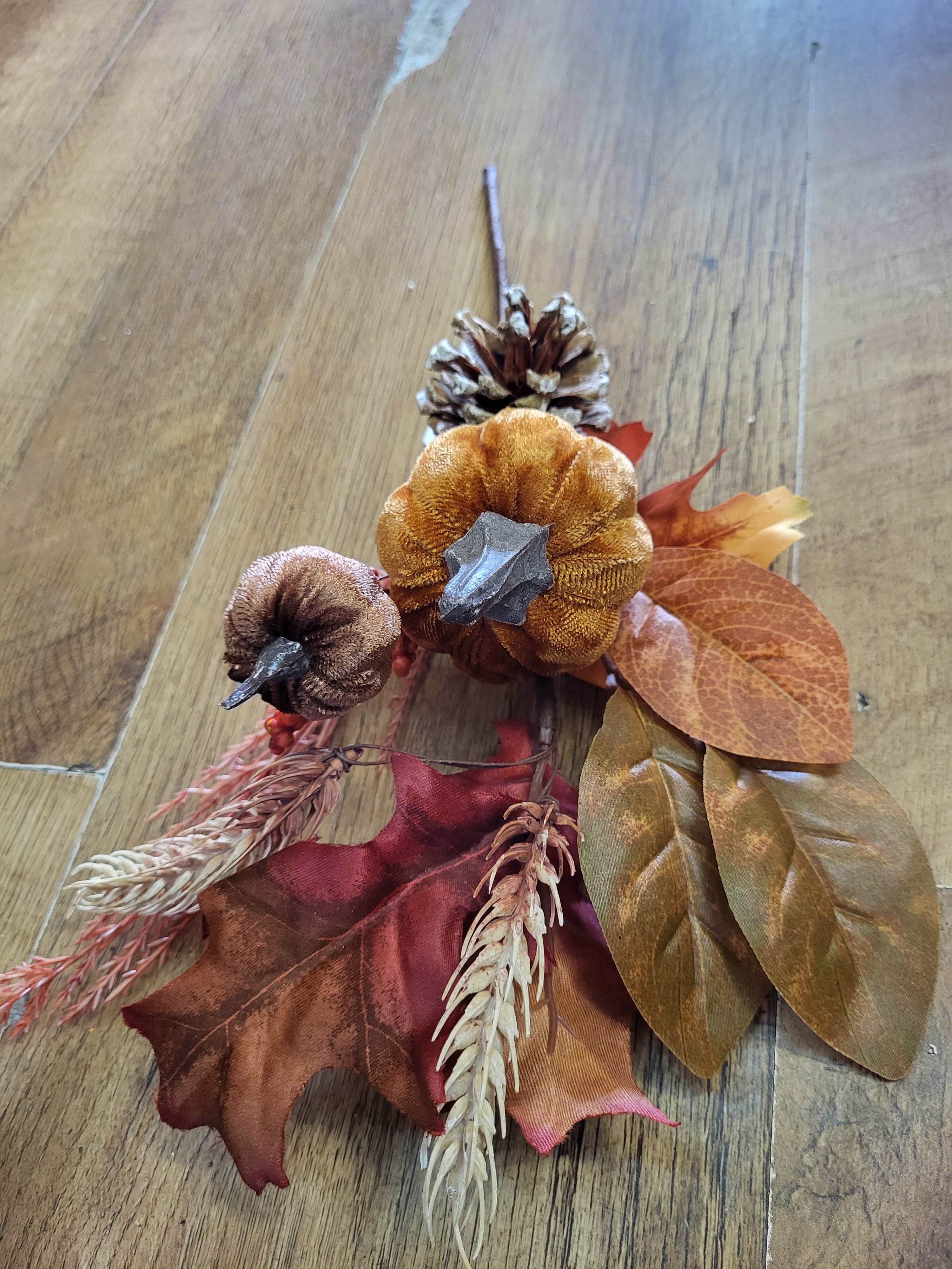 48cm luxury velvet pumpkin spray image 4