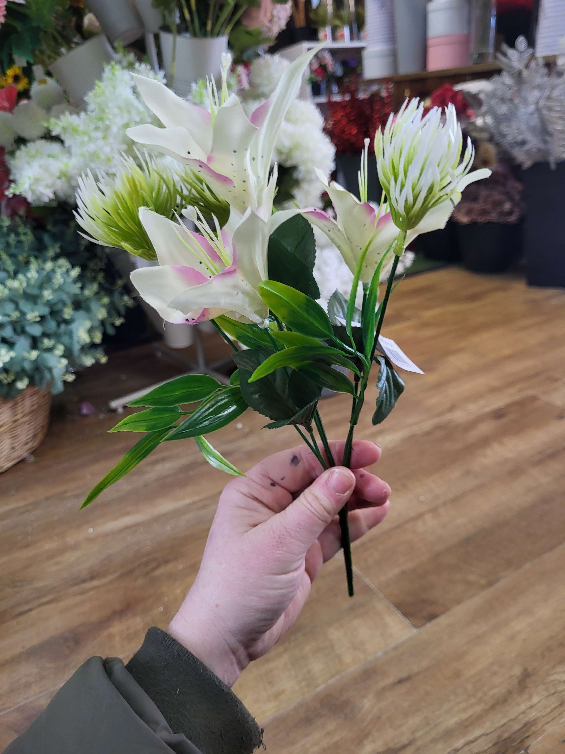 Tiger lily and allium bunch - 6 colours available image 13