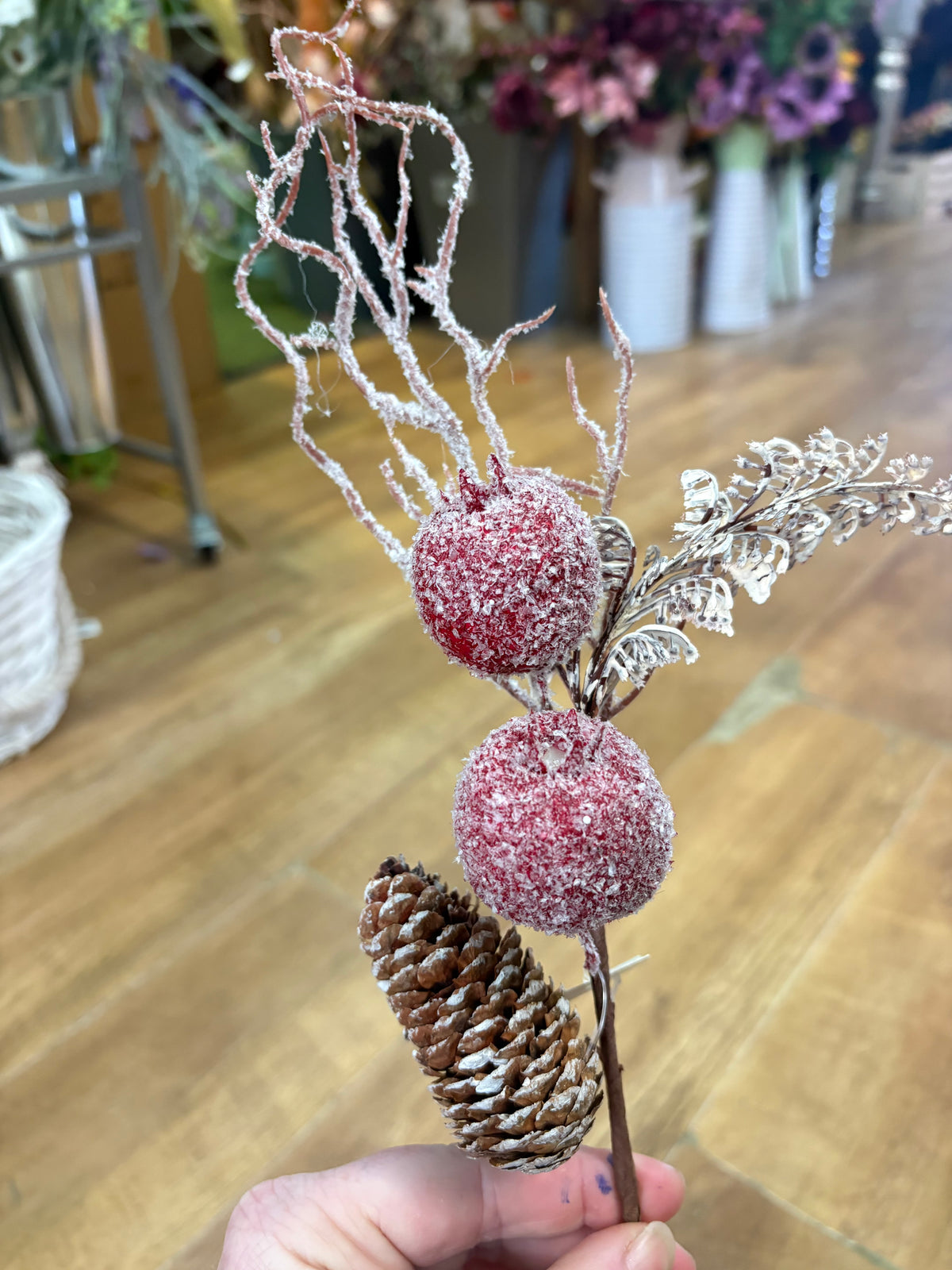 40cm frosted fruits and cone pick