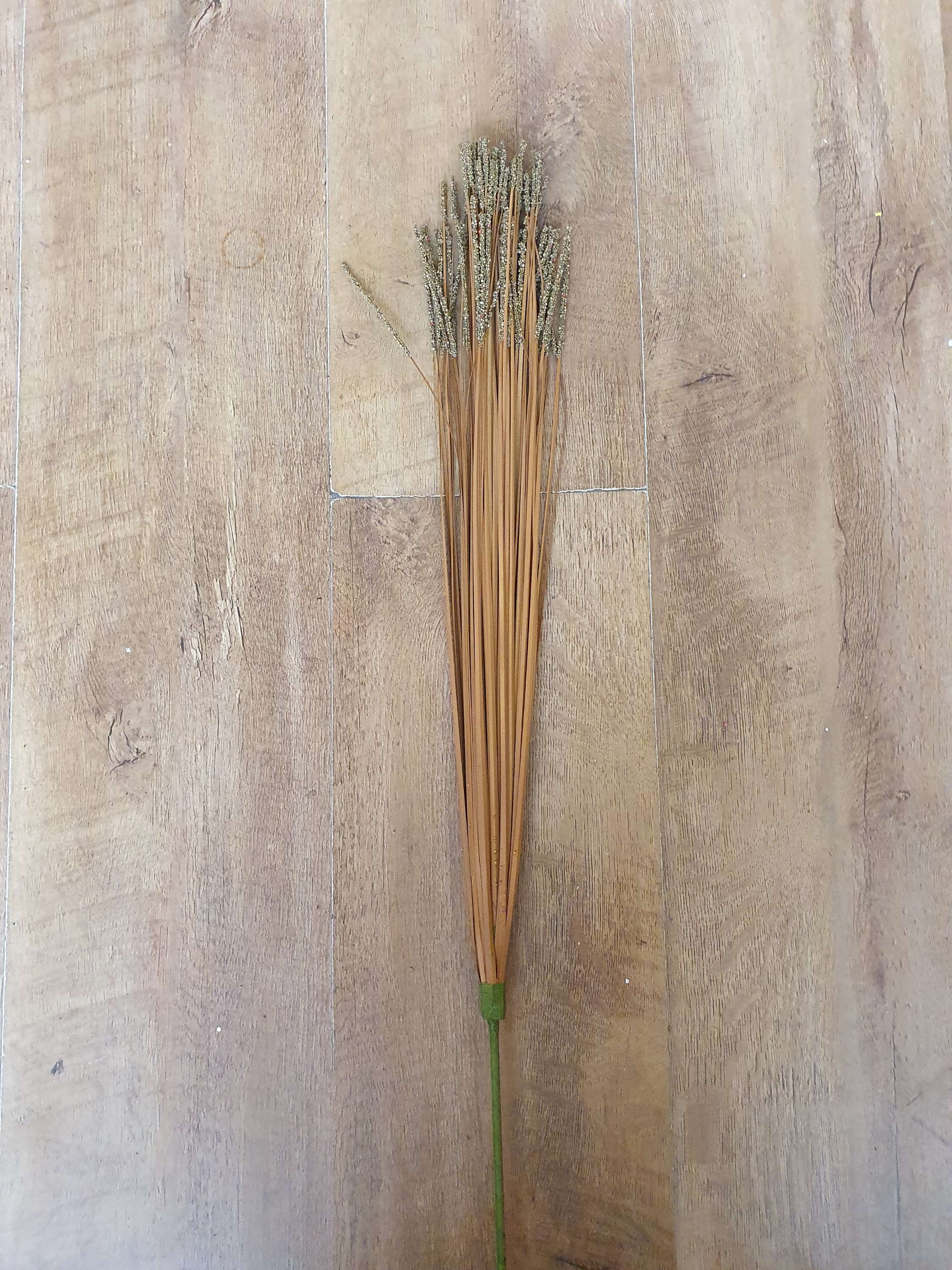 Long stem dried inspired Reed Grass image 5