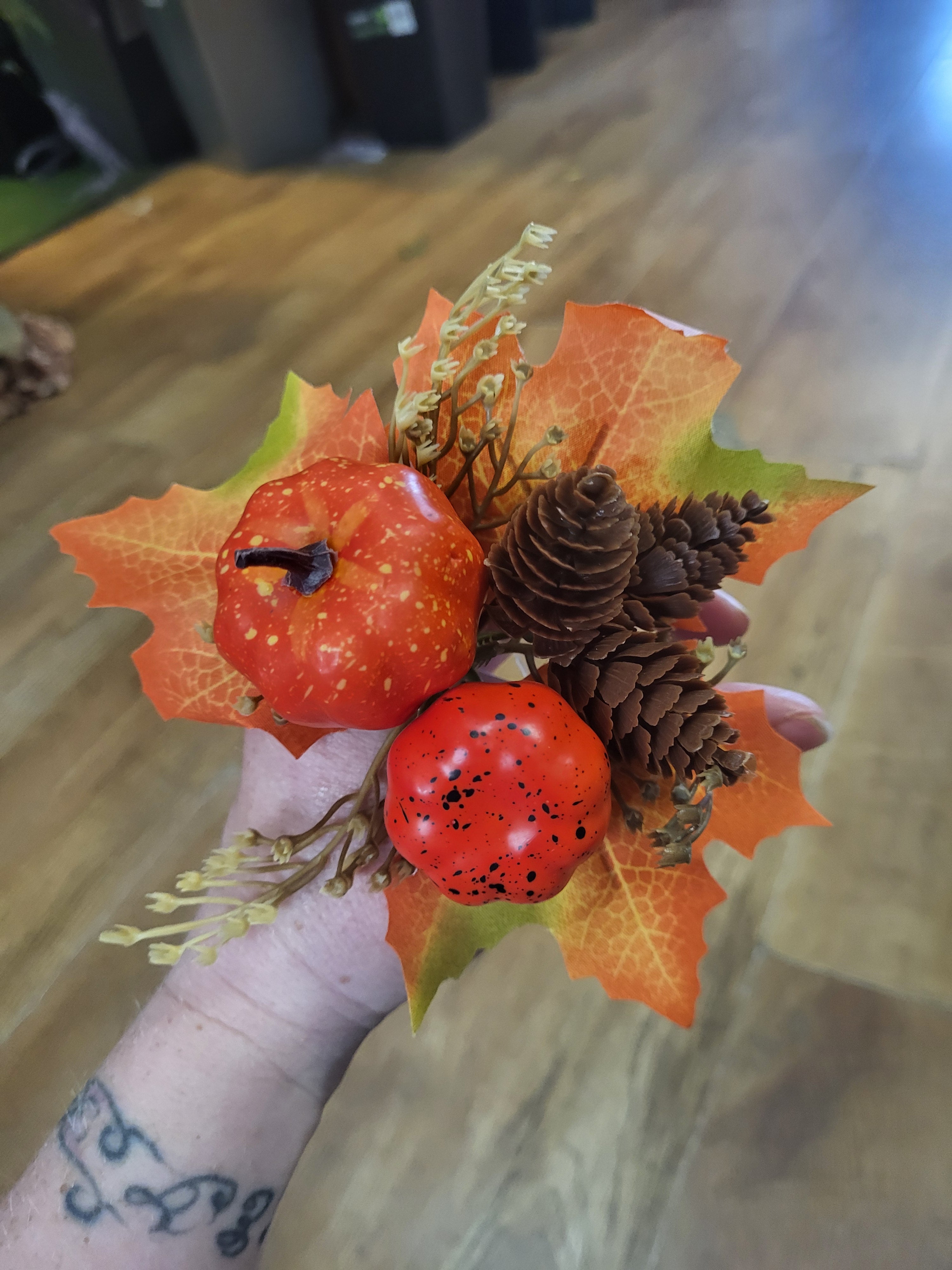 Autumn pick  image 0