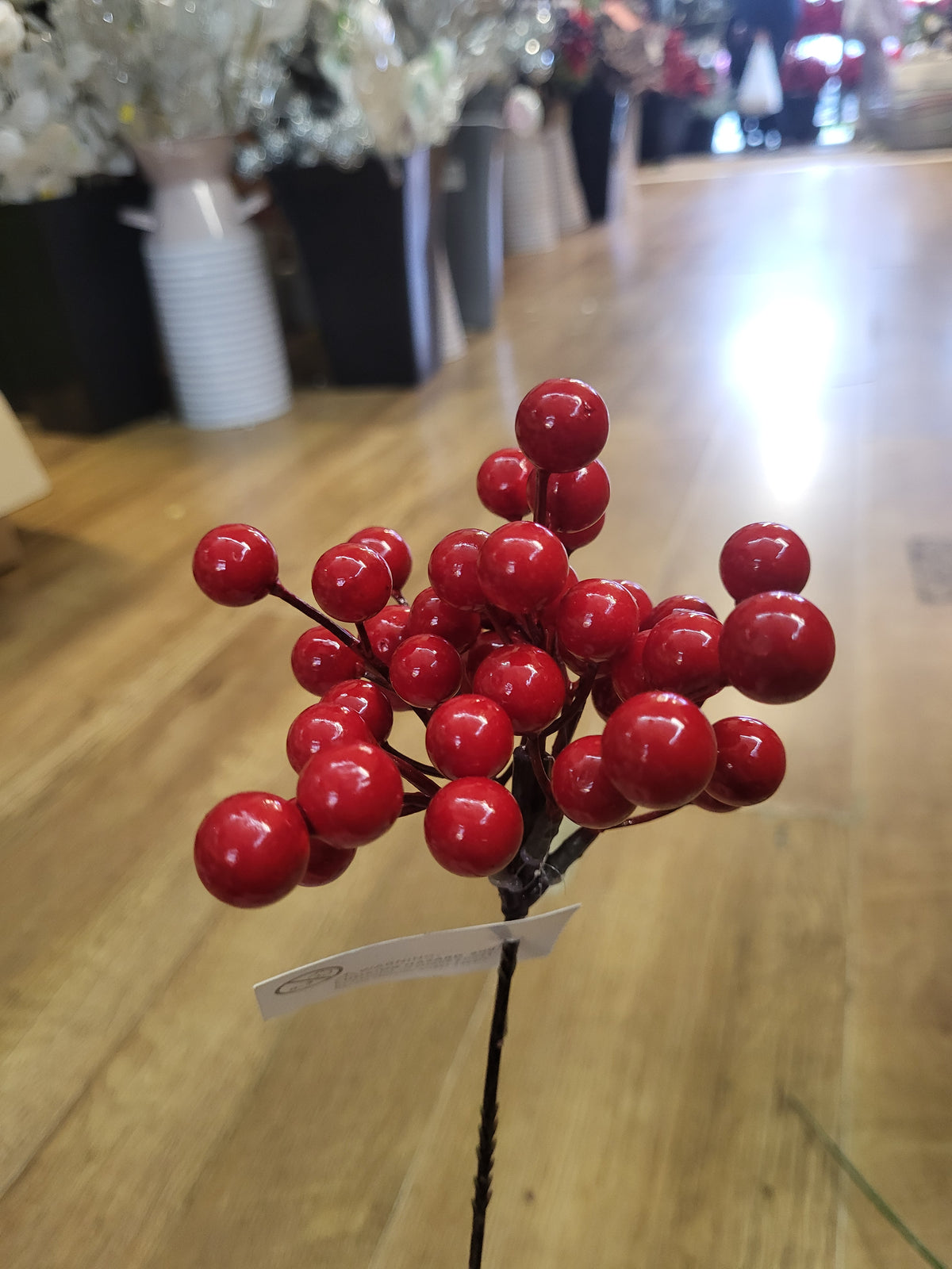 Berry cluster pick - 2 colours available image 2
