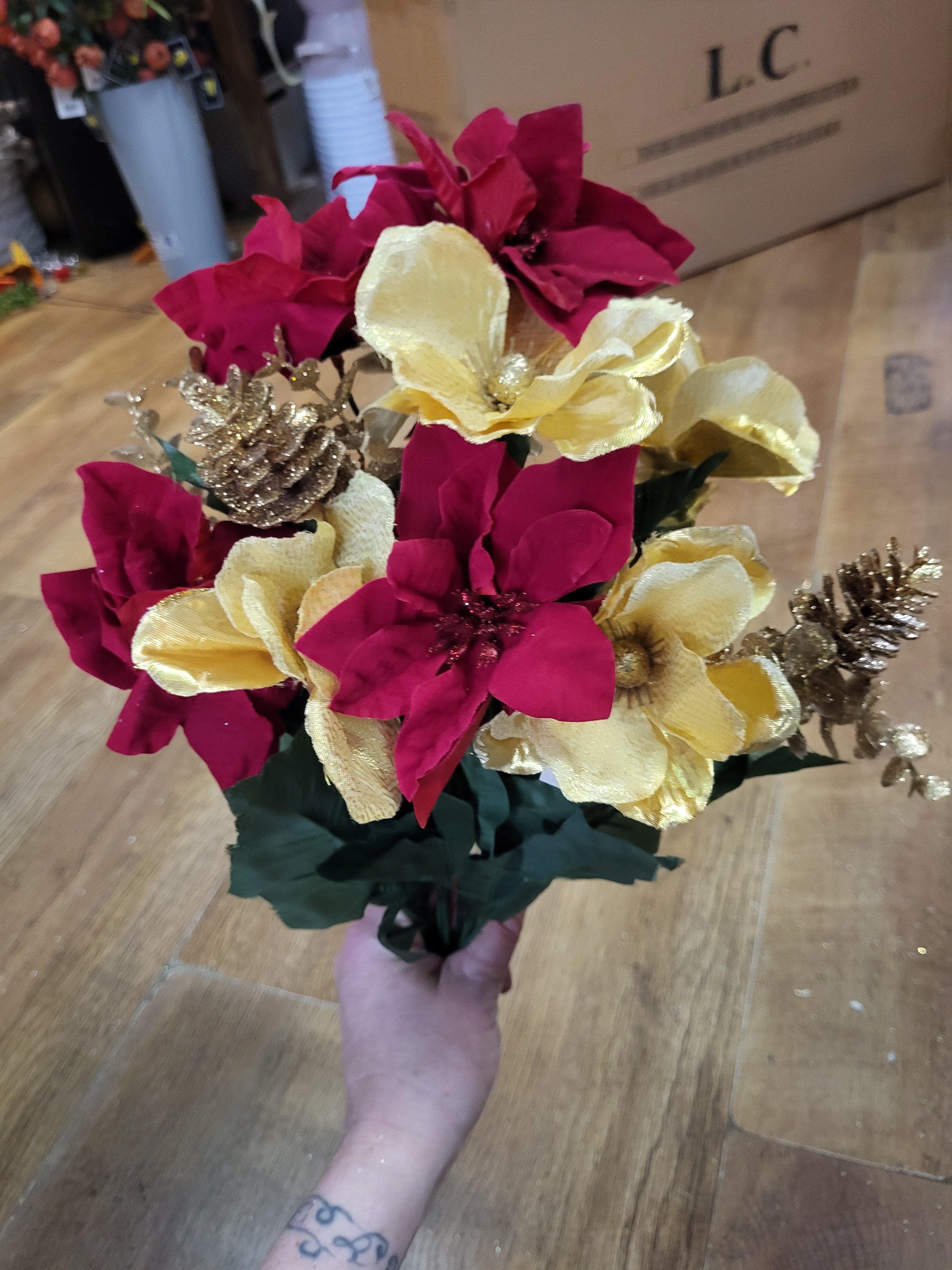 Red poinsettia and metallic poppy bunch - w colours available  image 3
