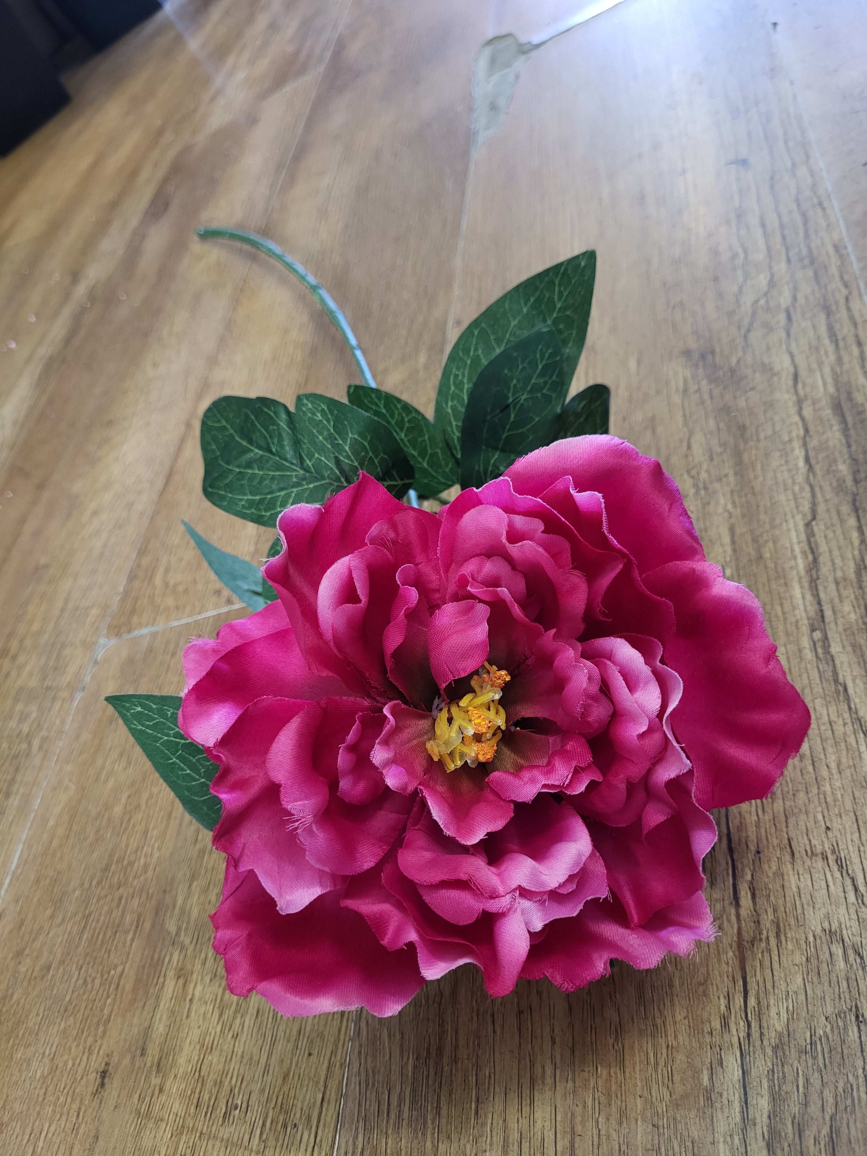 Long stem deep pink large head frilly peony  image 1