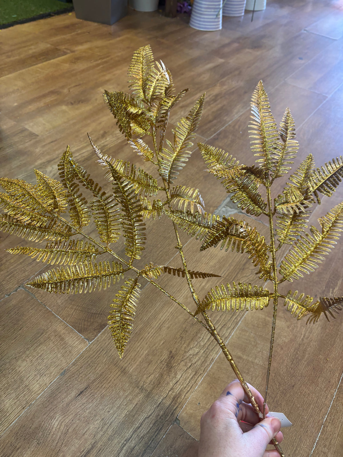 90cm gold glittered metal fern spray