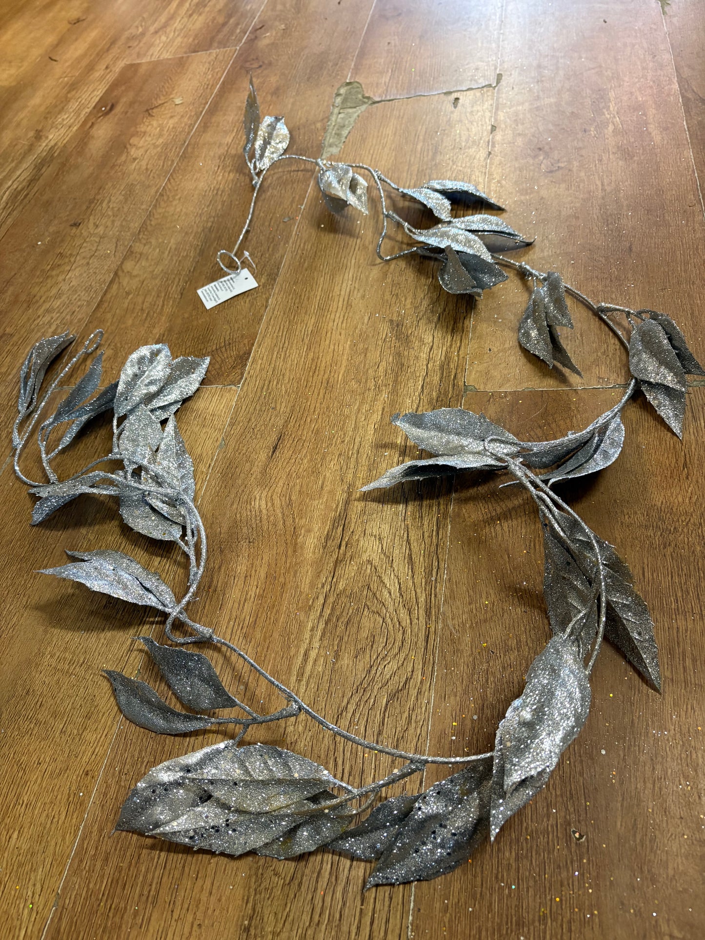 180cm glittered silver foliage garland
