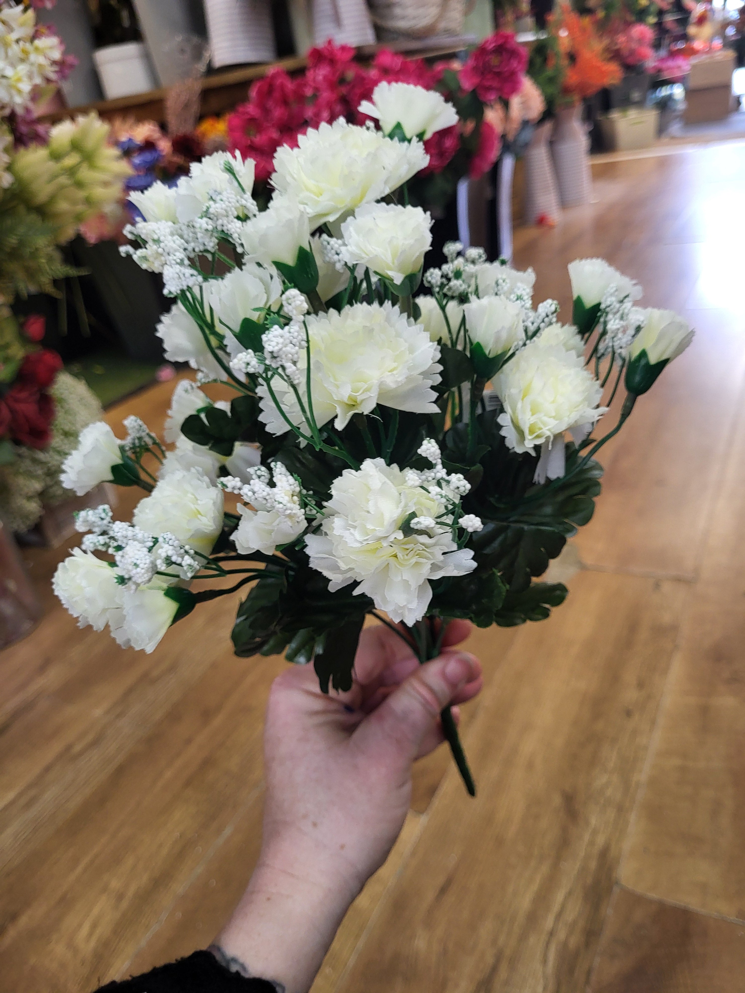 Big bunch of mixed size carnations with gyp  - 6 colours available image 6