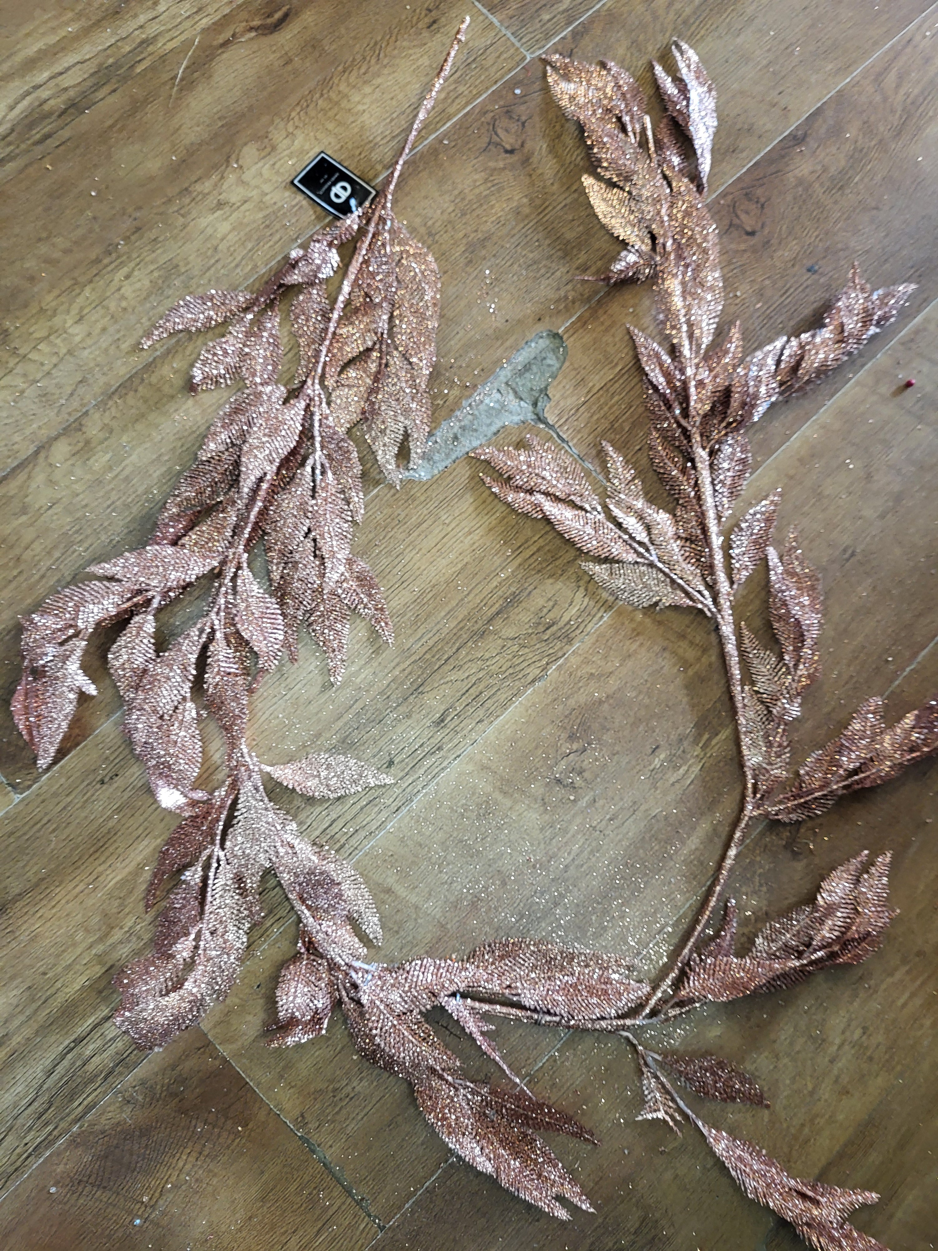 Rose gold glittered feather leaf garland  image 0