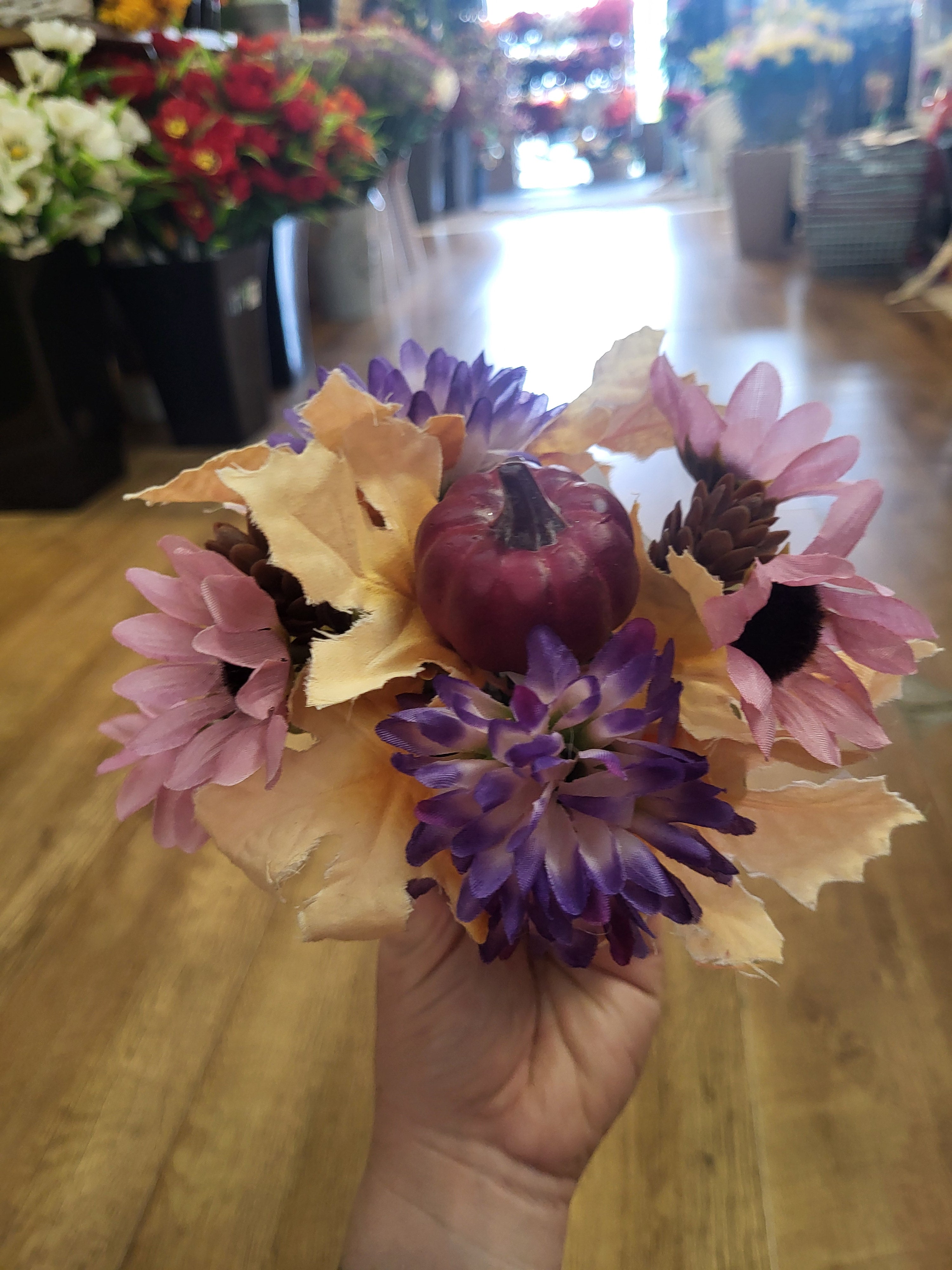 Small autumnal filled pots - 2 colours available image 6