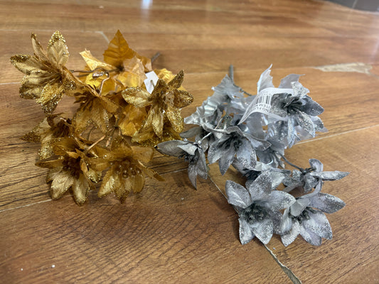Glittered metallic miniature poinsettia bunch - 2 colours available