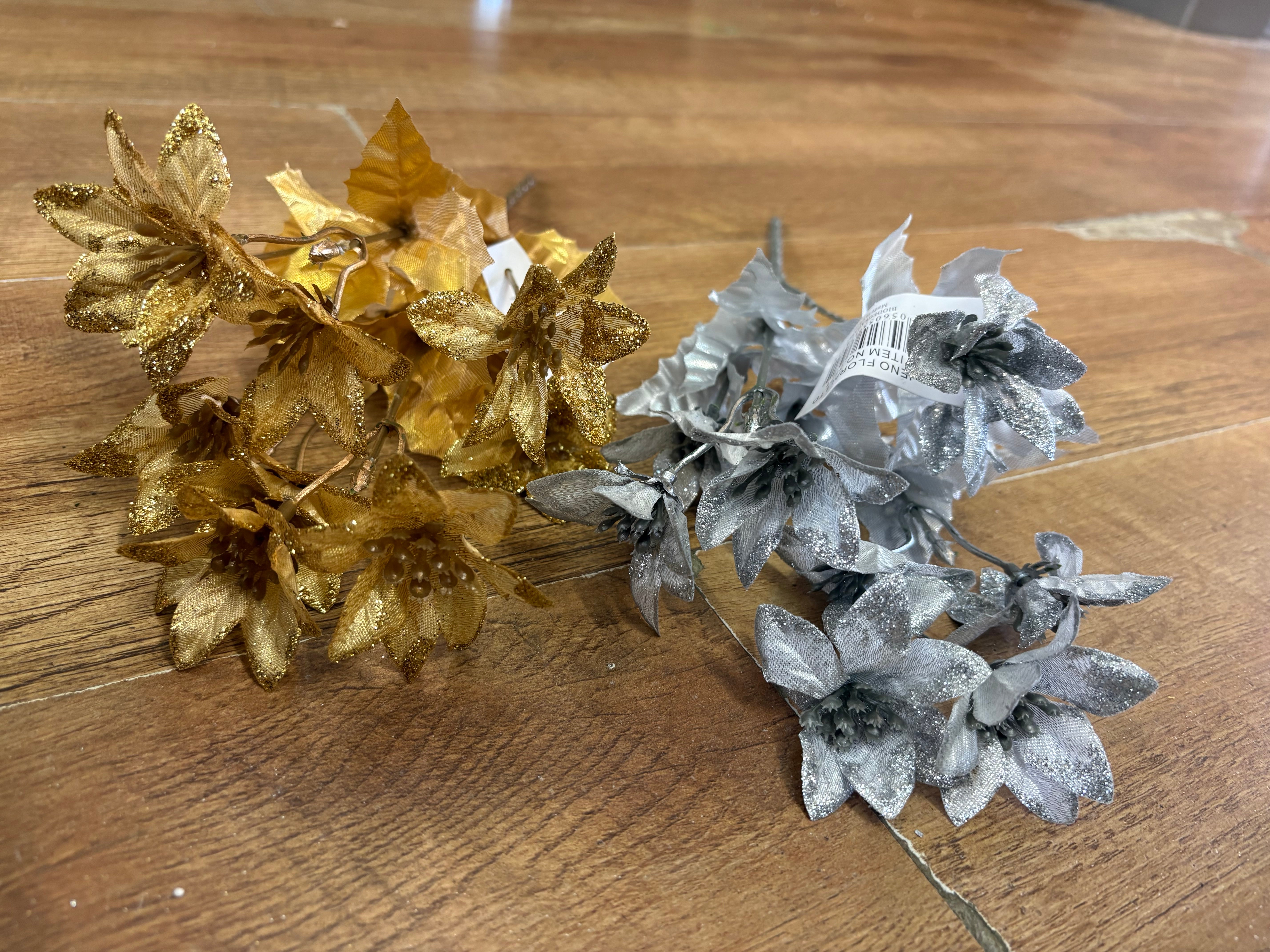 Glittered metallic miniature poinsettia bunch - 2 colours available