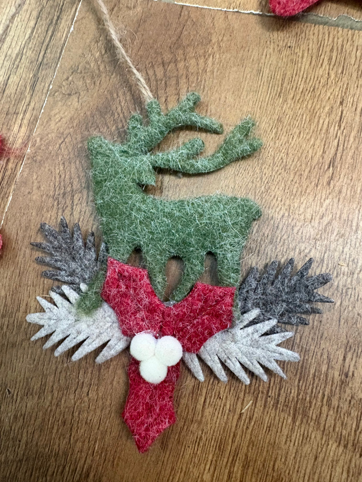 Festive reindeer and star felt garland