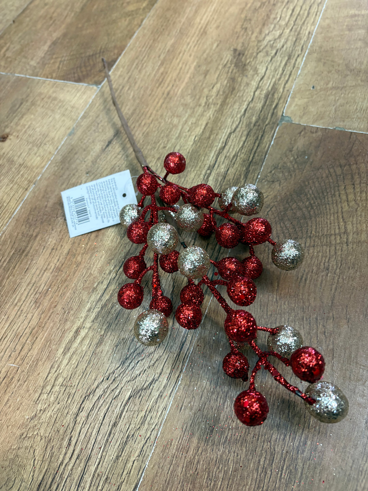 Red and gold glitter ball stem