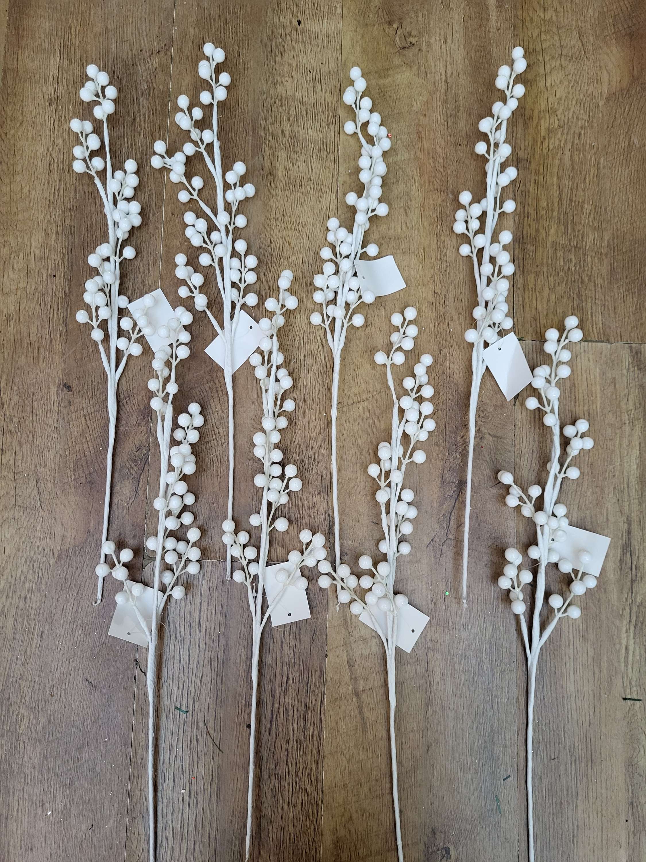 Bundle of 8 white berry stems image 0