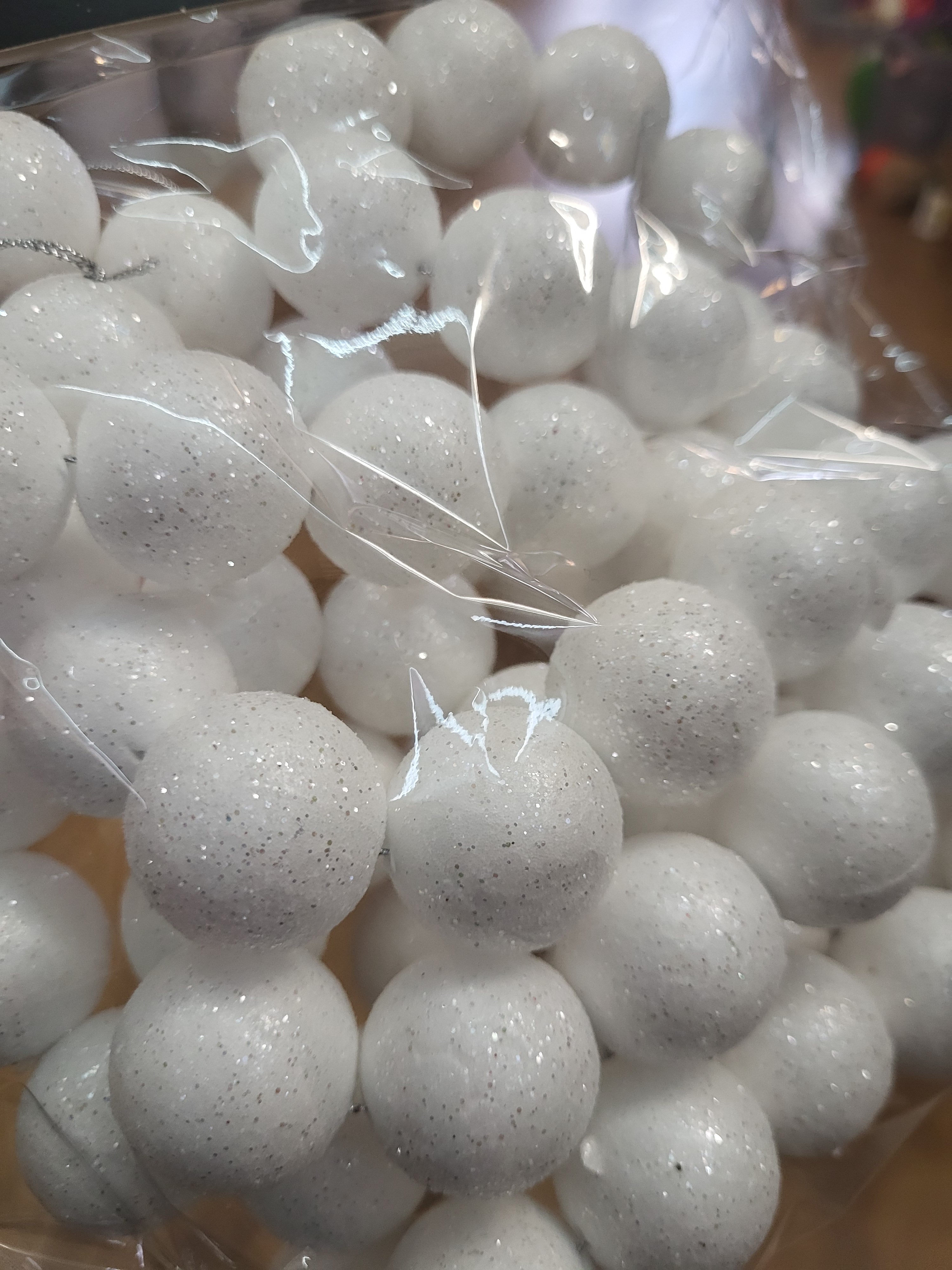 1.8m white glitter ball garland image 1
