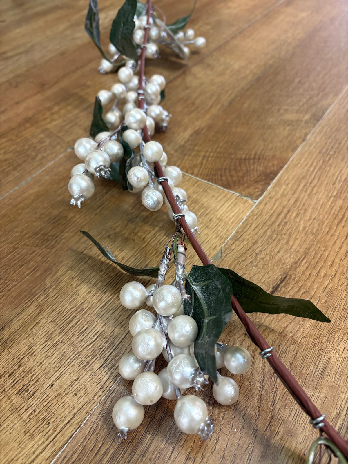 130cm pearl berry garland