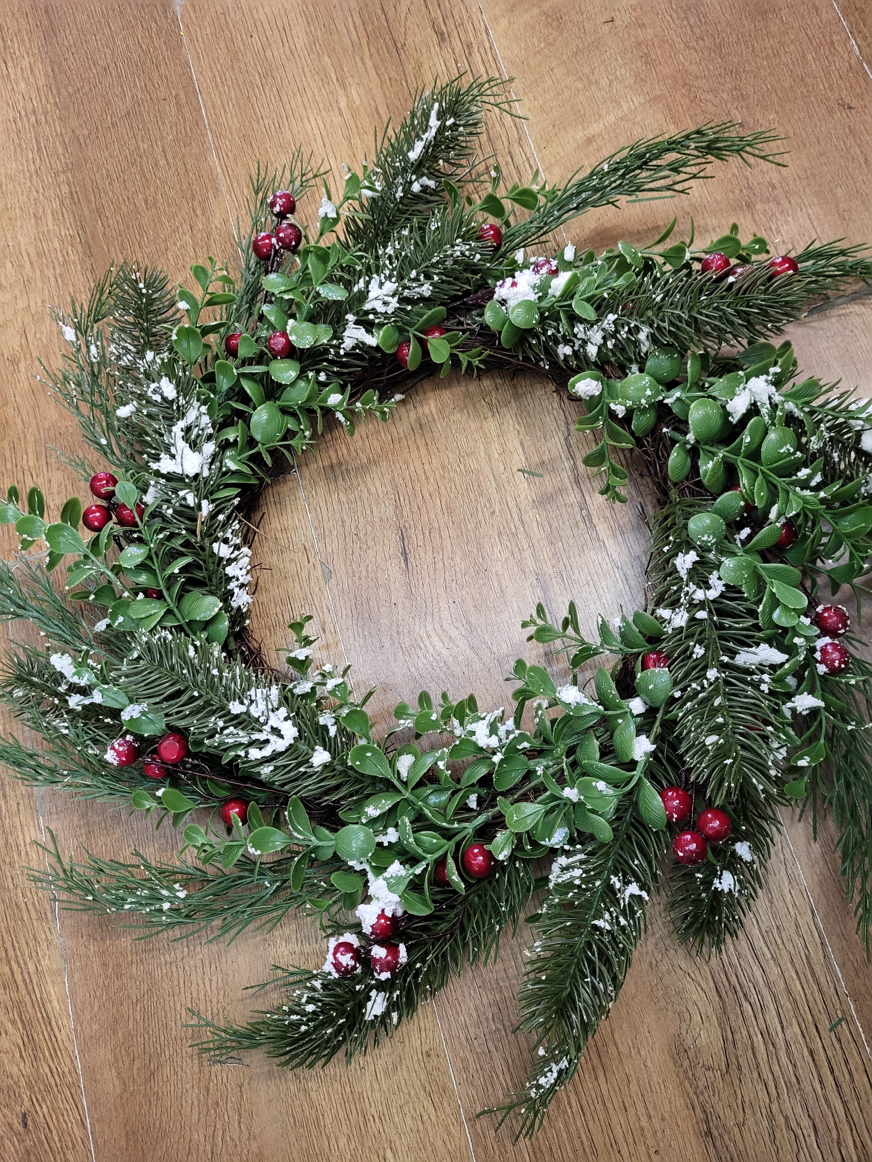 Snowberry/eucalyptus/pine wreath  image 1
