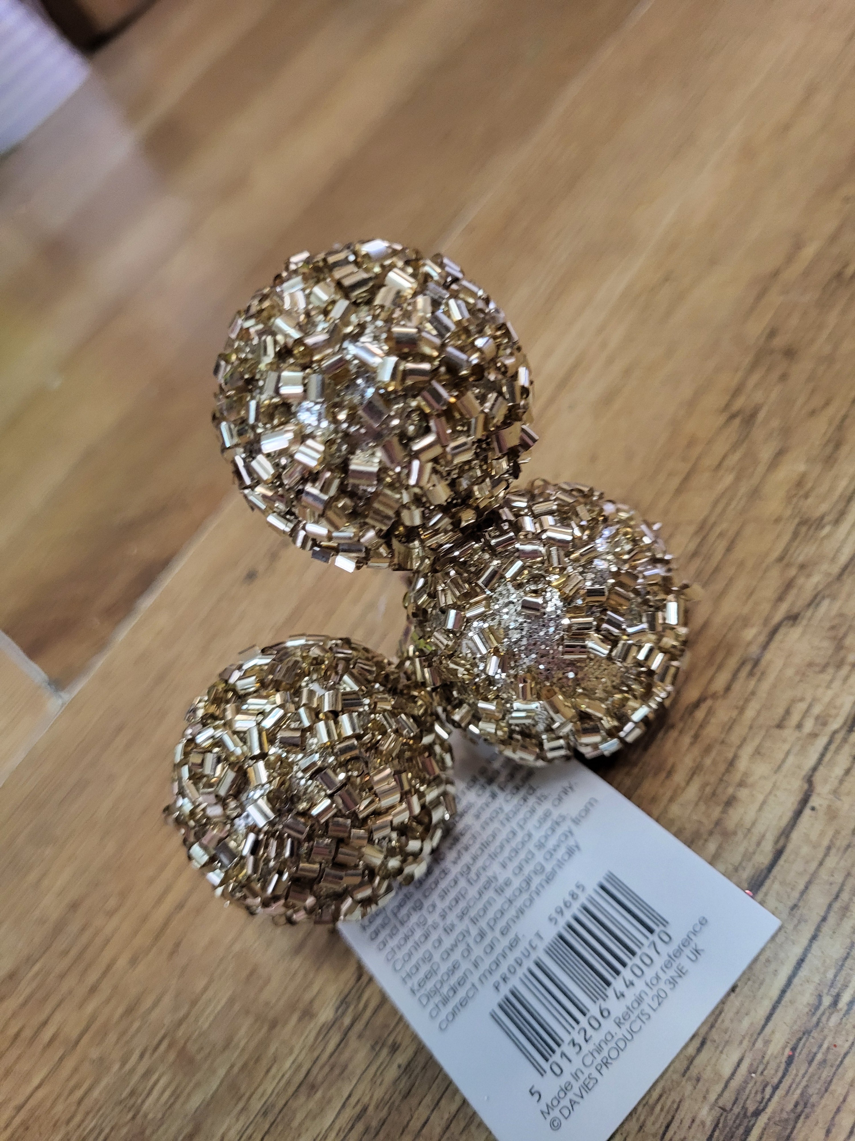 Champagne gold beaded triple bauble pick image 1