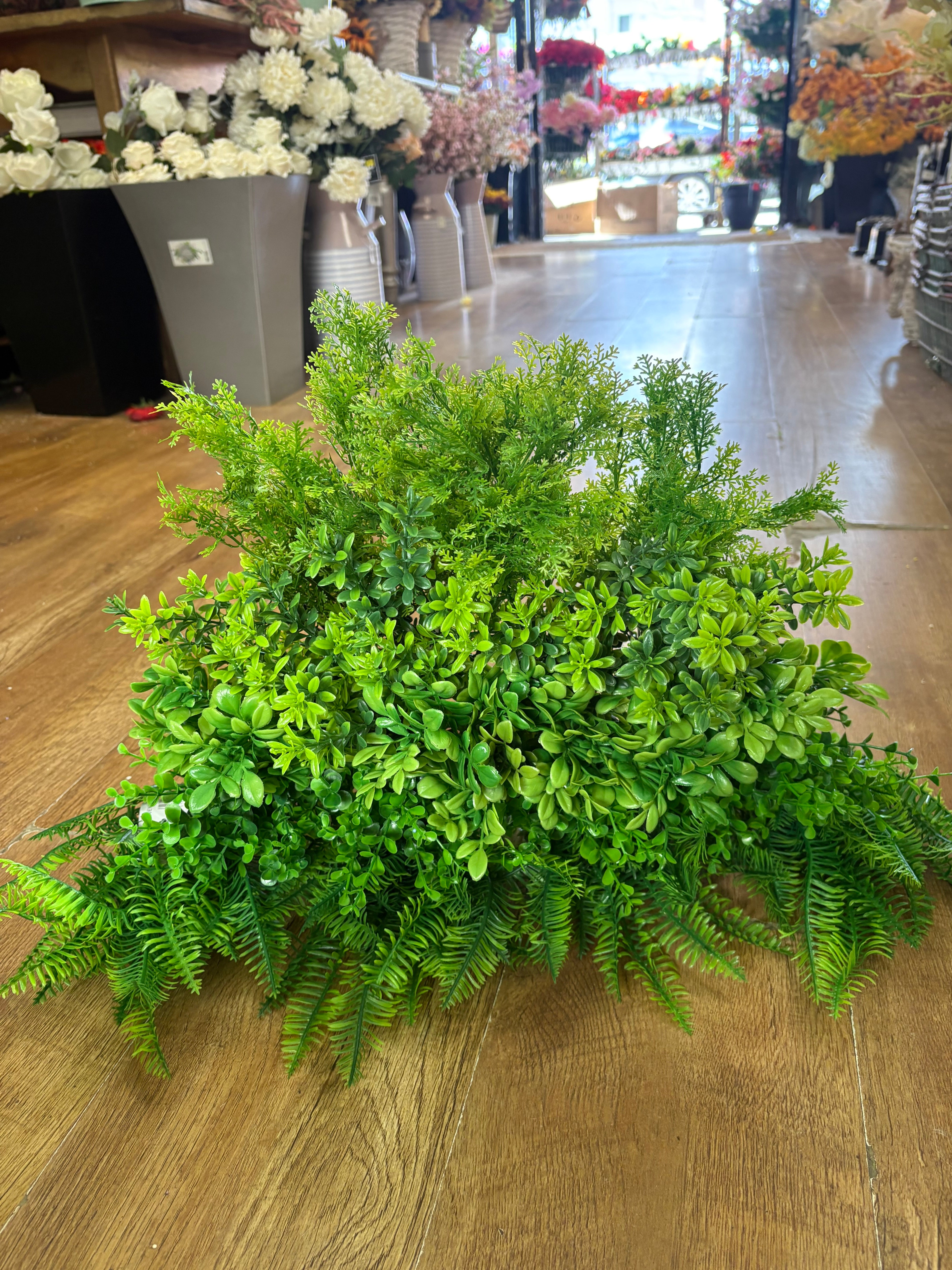 Greenery 9 - 20 mixed bunches