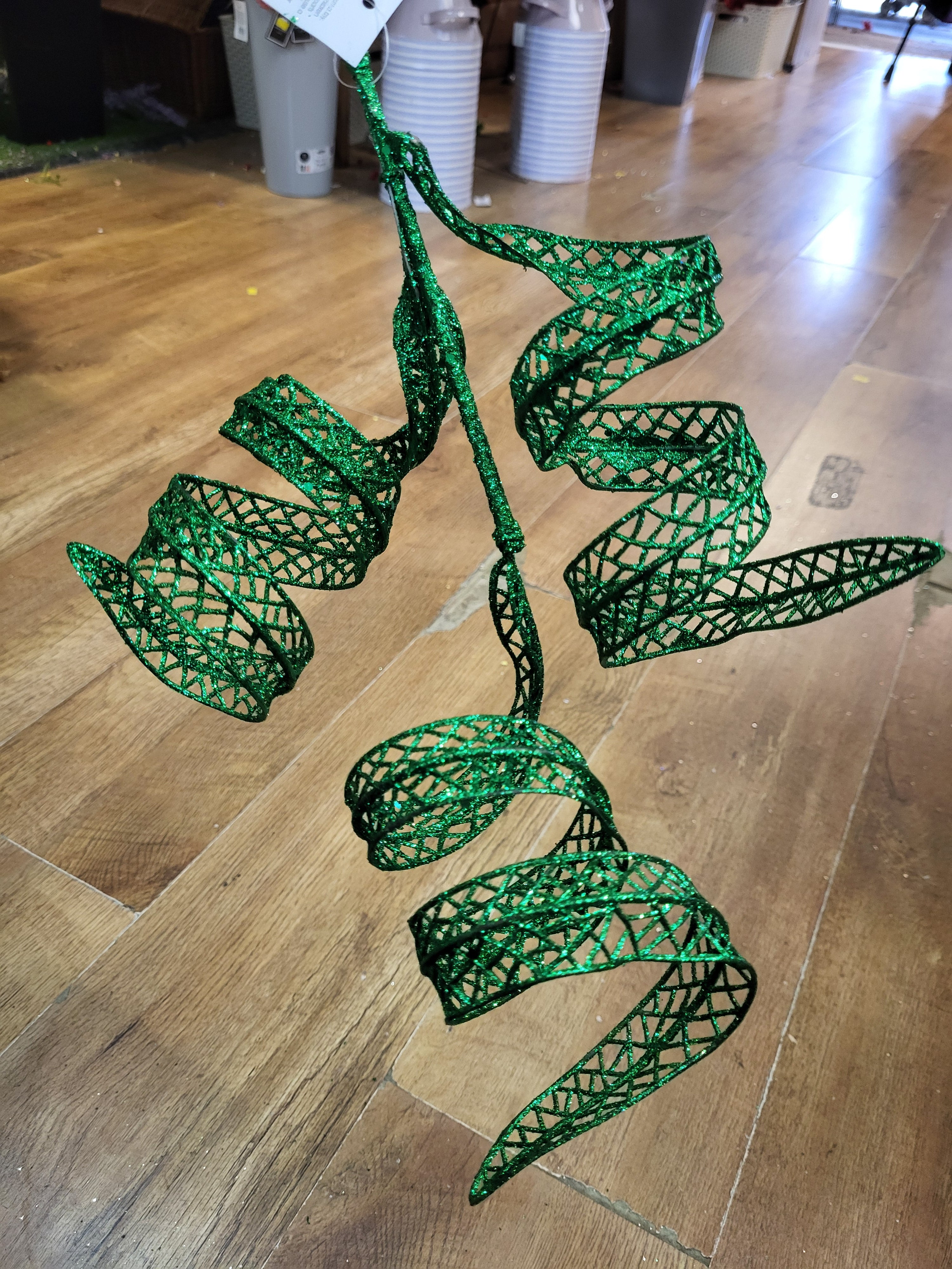 50cm sparkly green swirly stem image 5
