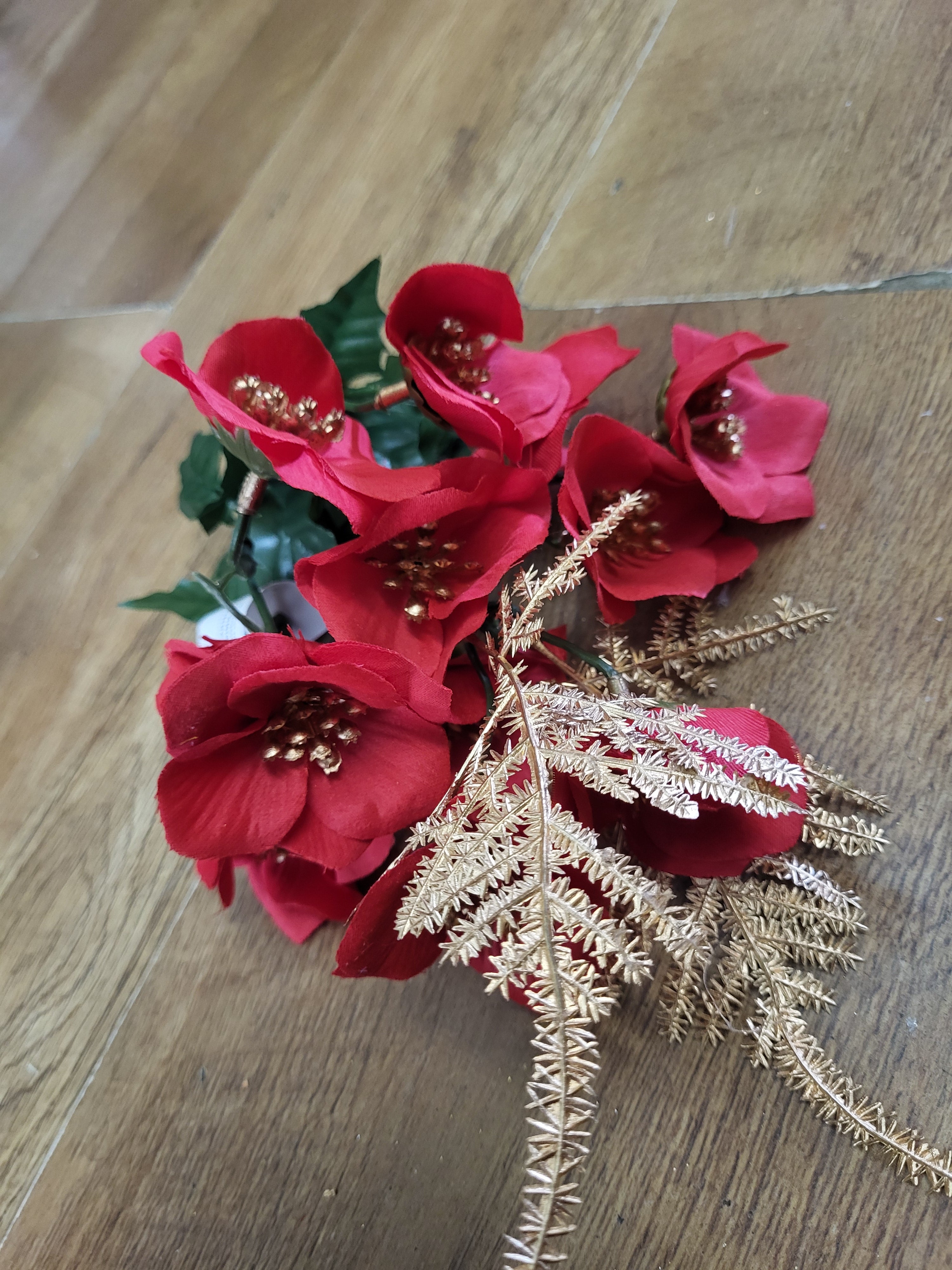 Christmas flowers with metallic fern - 4 colours available image 3