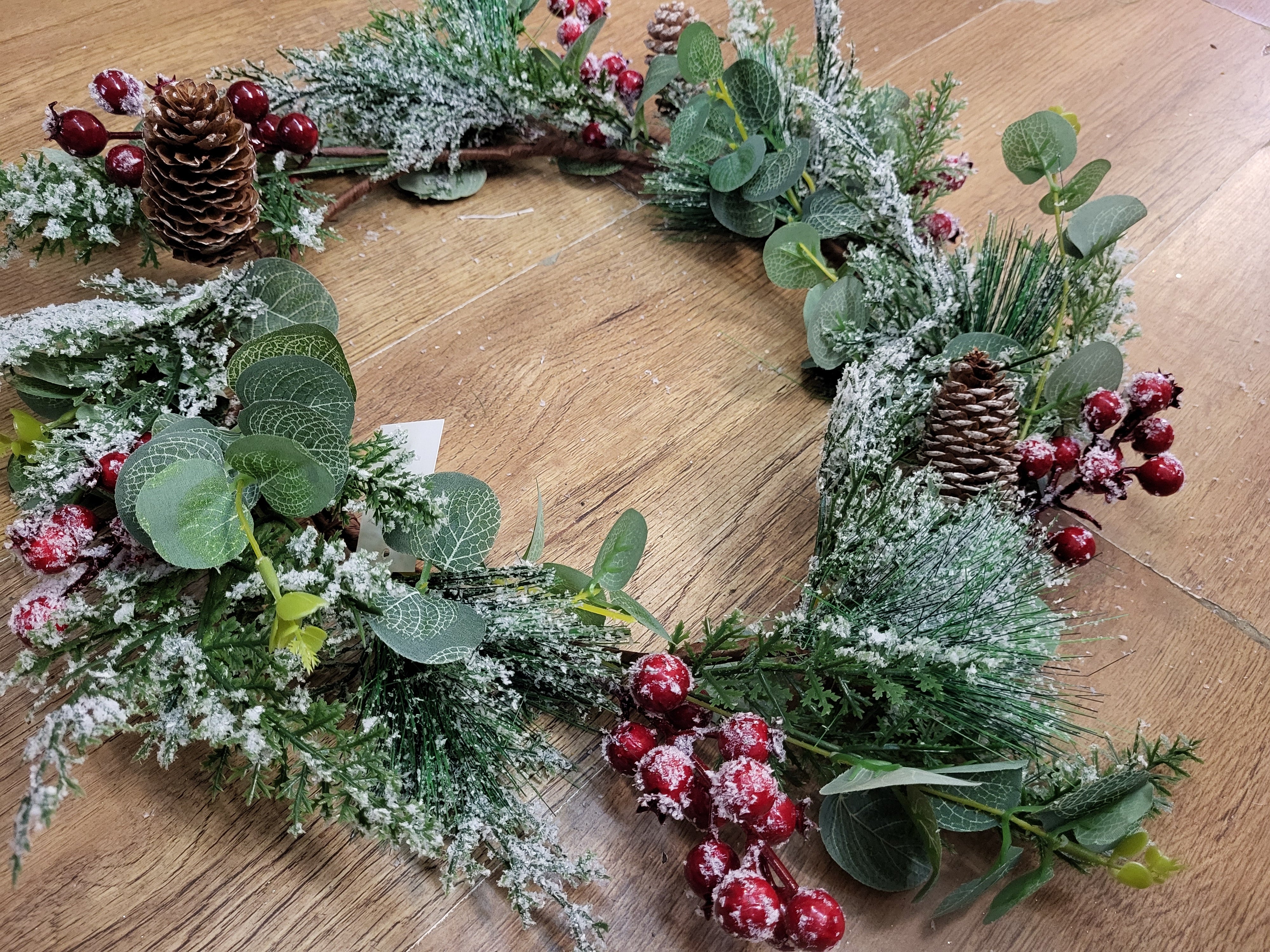 50cm snowy cones, berries and foliage wreath image 5