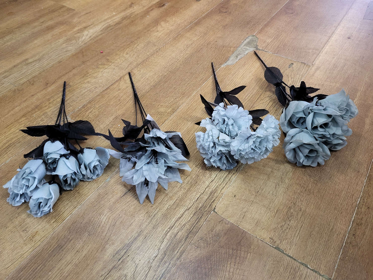 Grey flowers - 4 styles available image 0