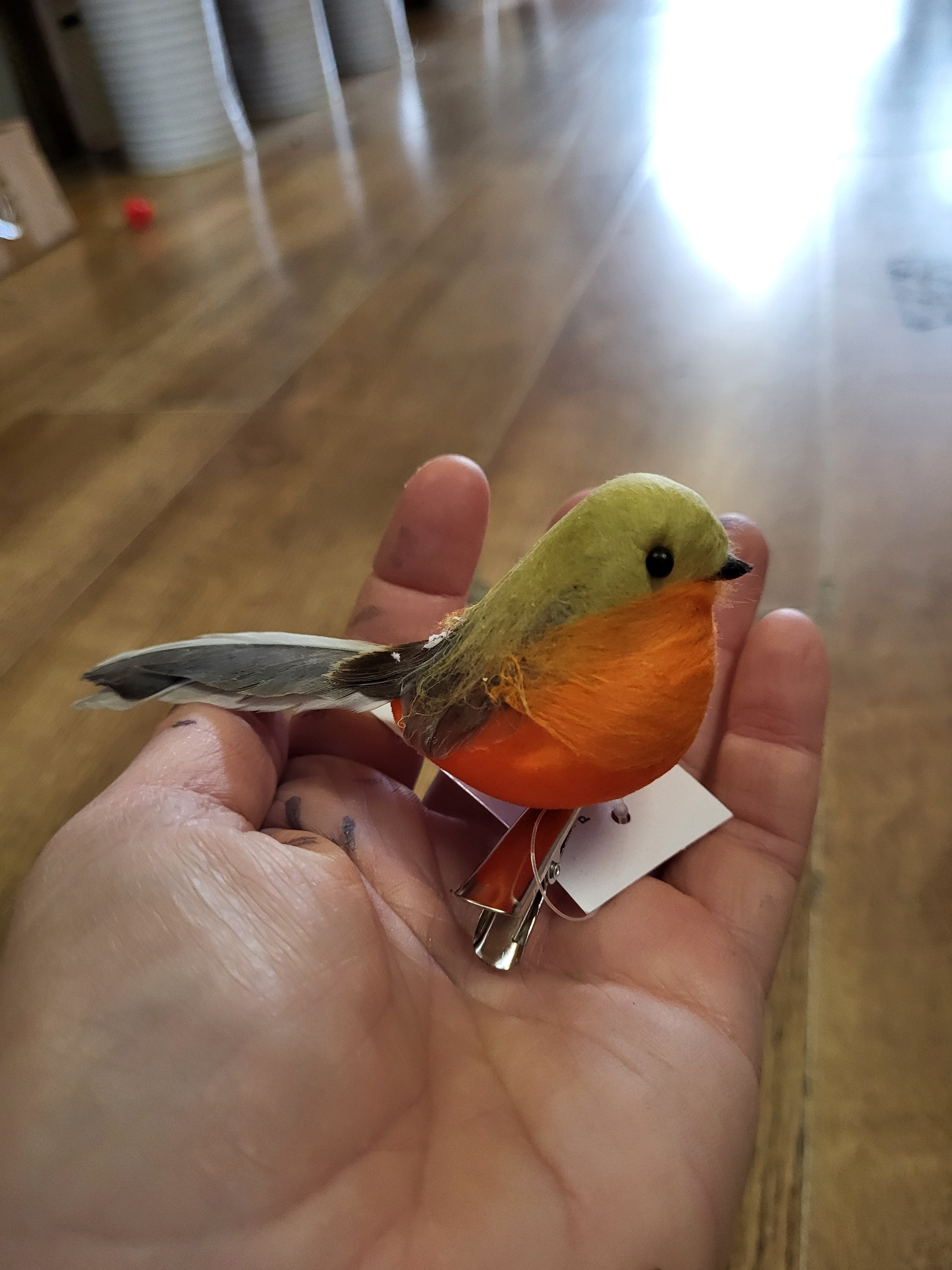 Clip on Robin image 2