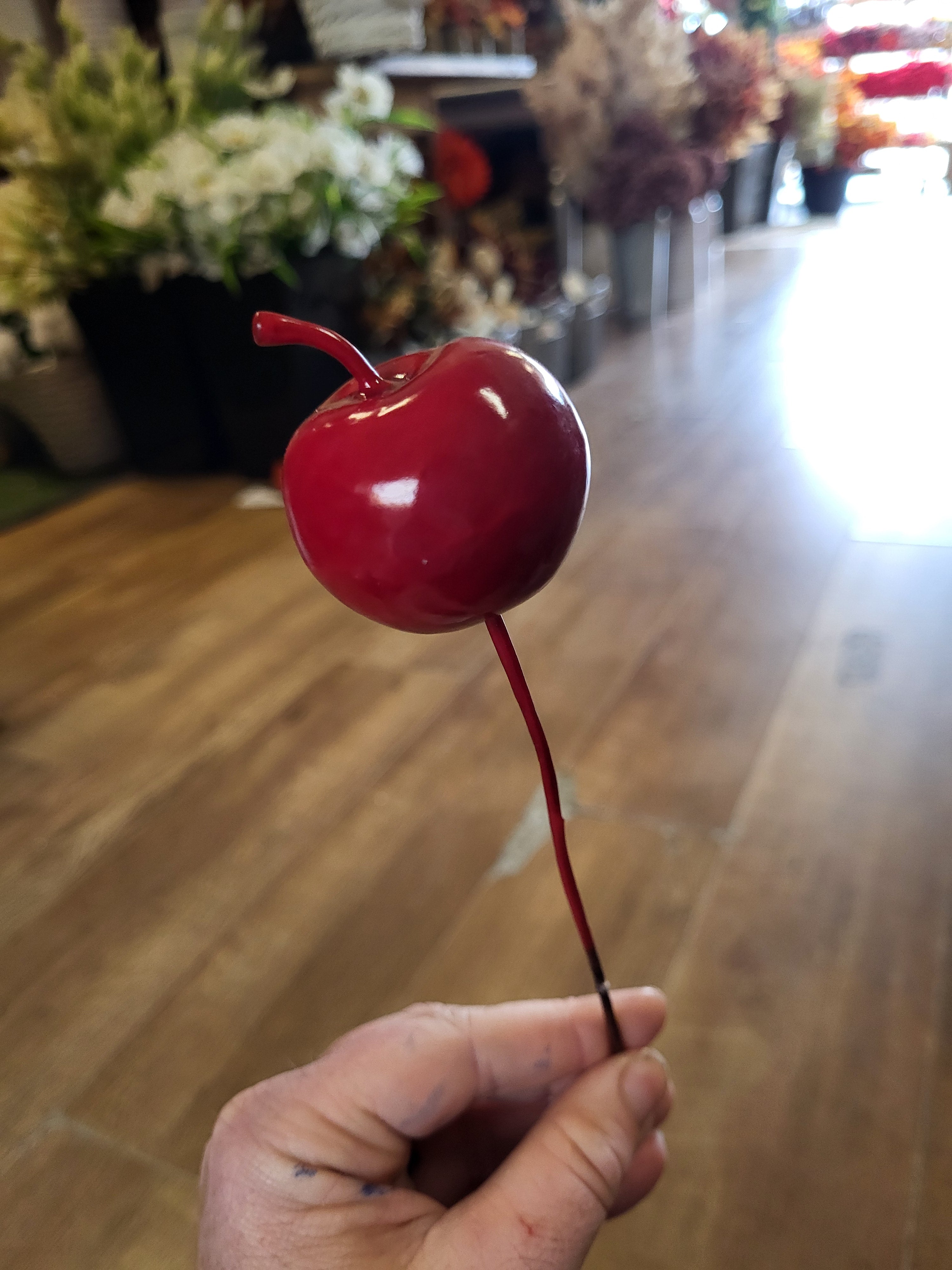 Glossy red apple pick image 0