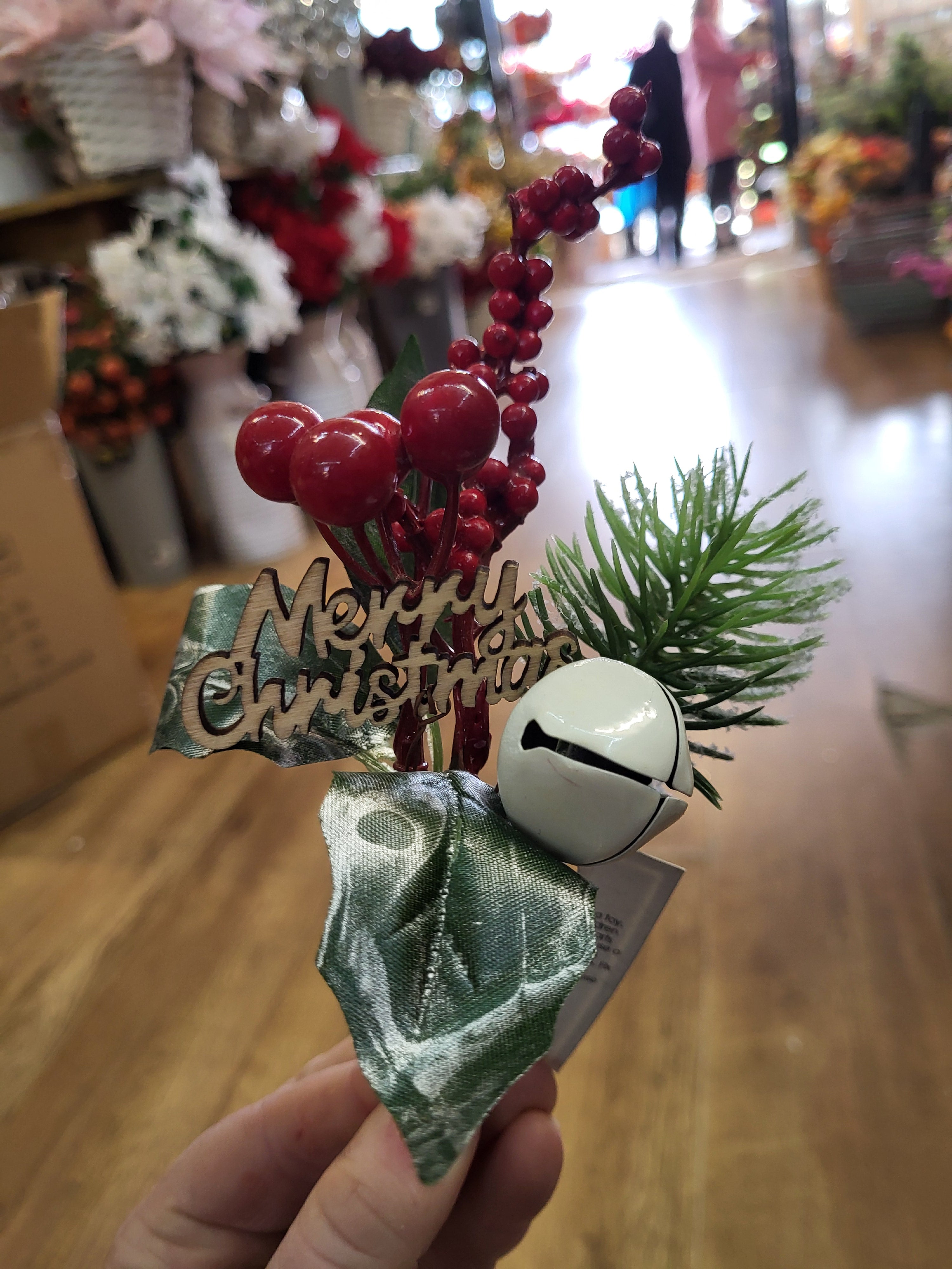 Merry Christmas and bell/berries foliage pick  image 4