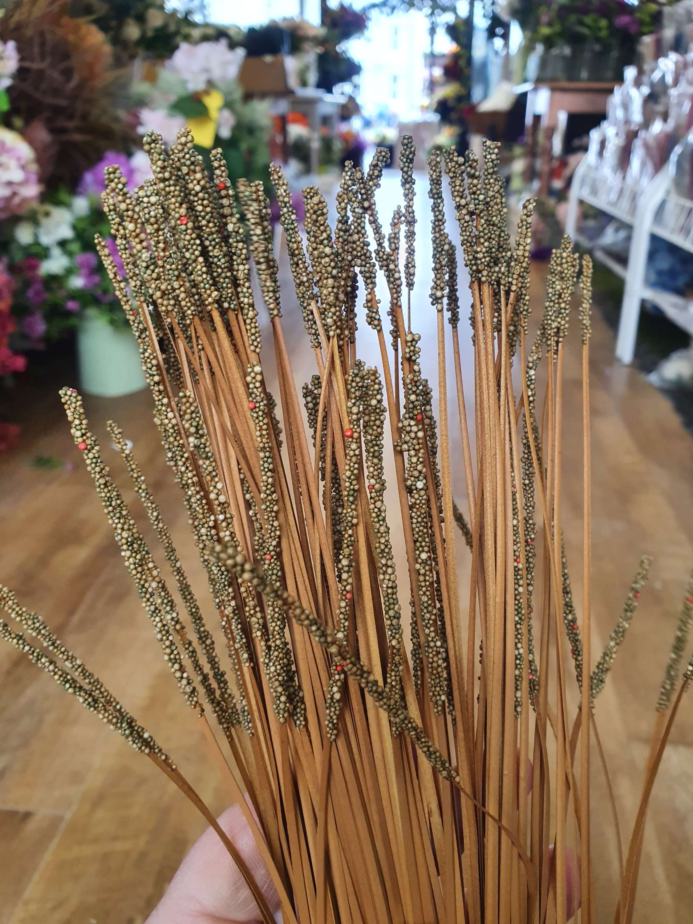 Long stem dried inspired Reed Grass image 1