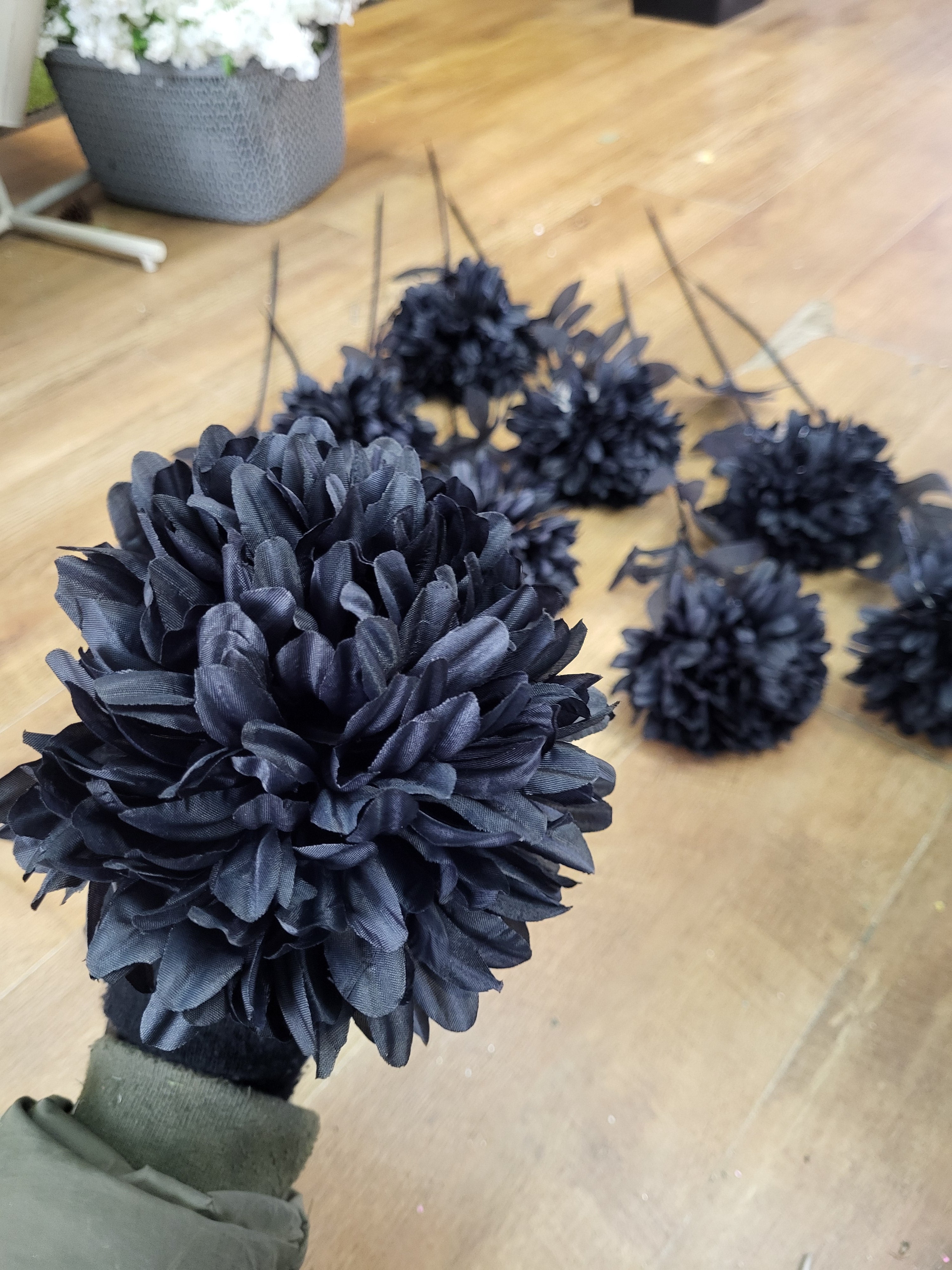 Bundle of 10 long stem black pompoms image 0