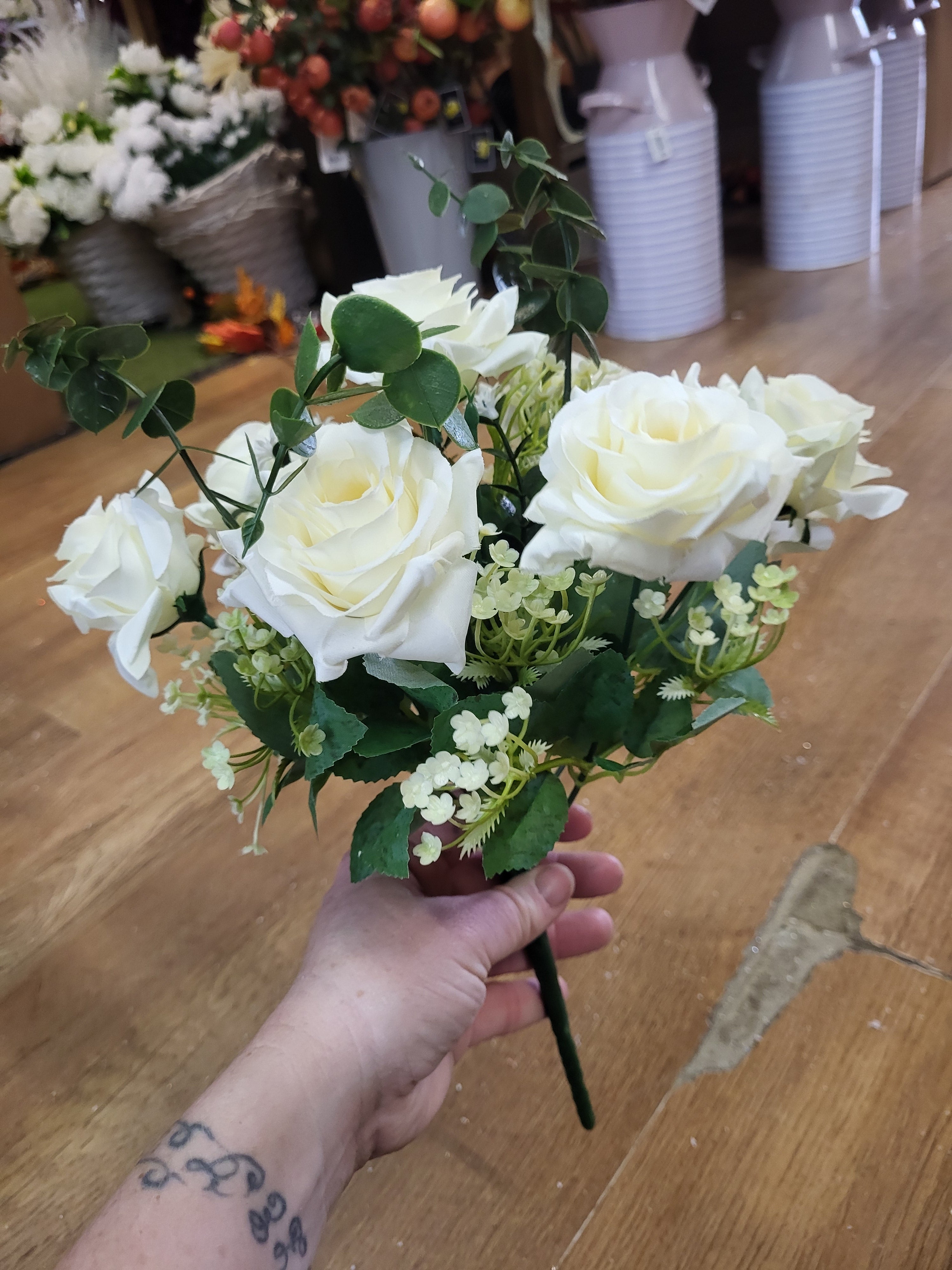 Rose and eucalyptus bouquet - 2 colours available image 9
