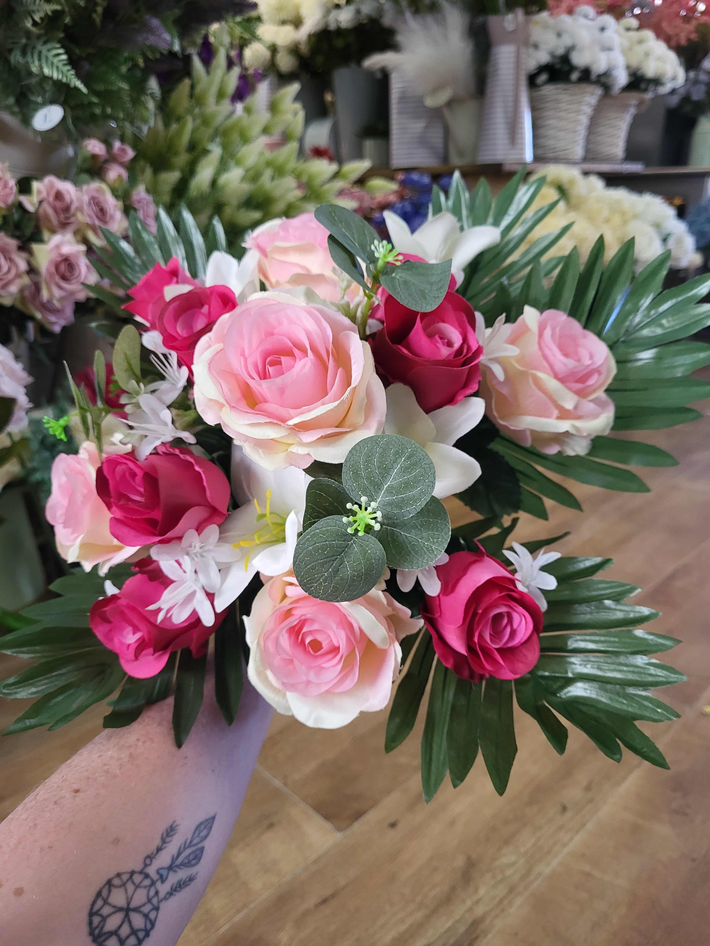 Rose/lily/eucalyptus bouquet - 2 colours available image 5