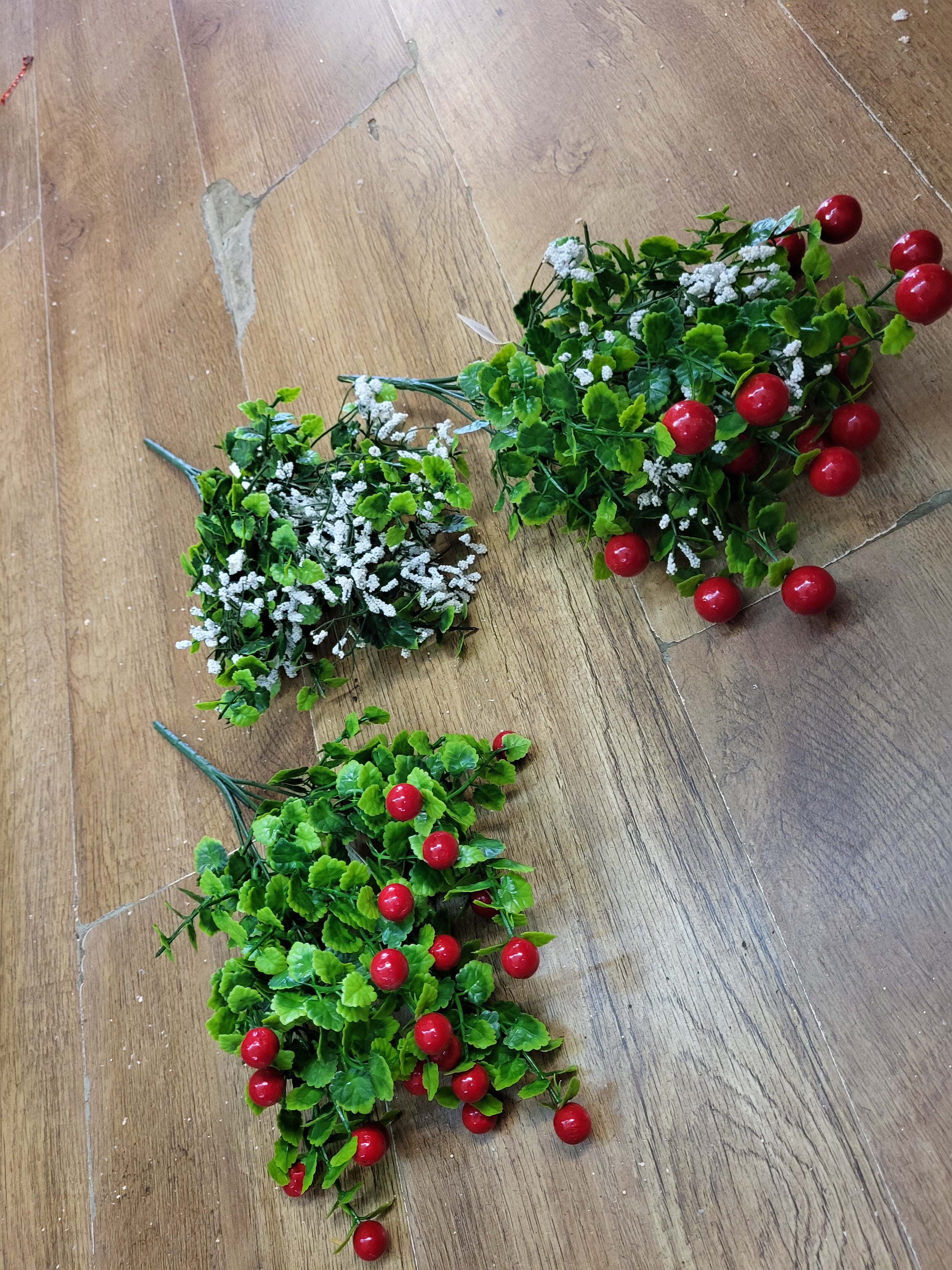 Big bunch of berries/gyp - 3 styles available image 0