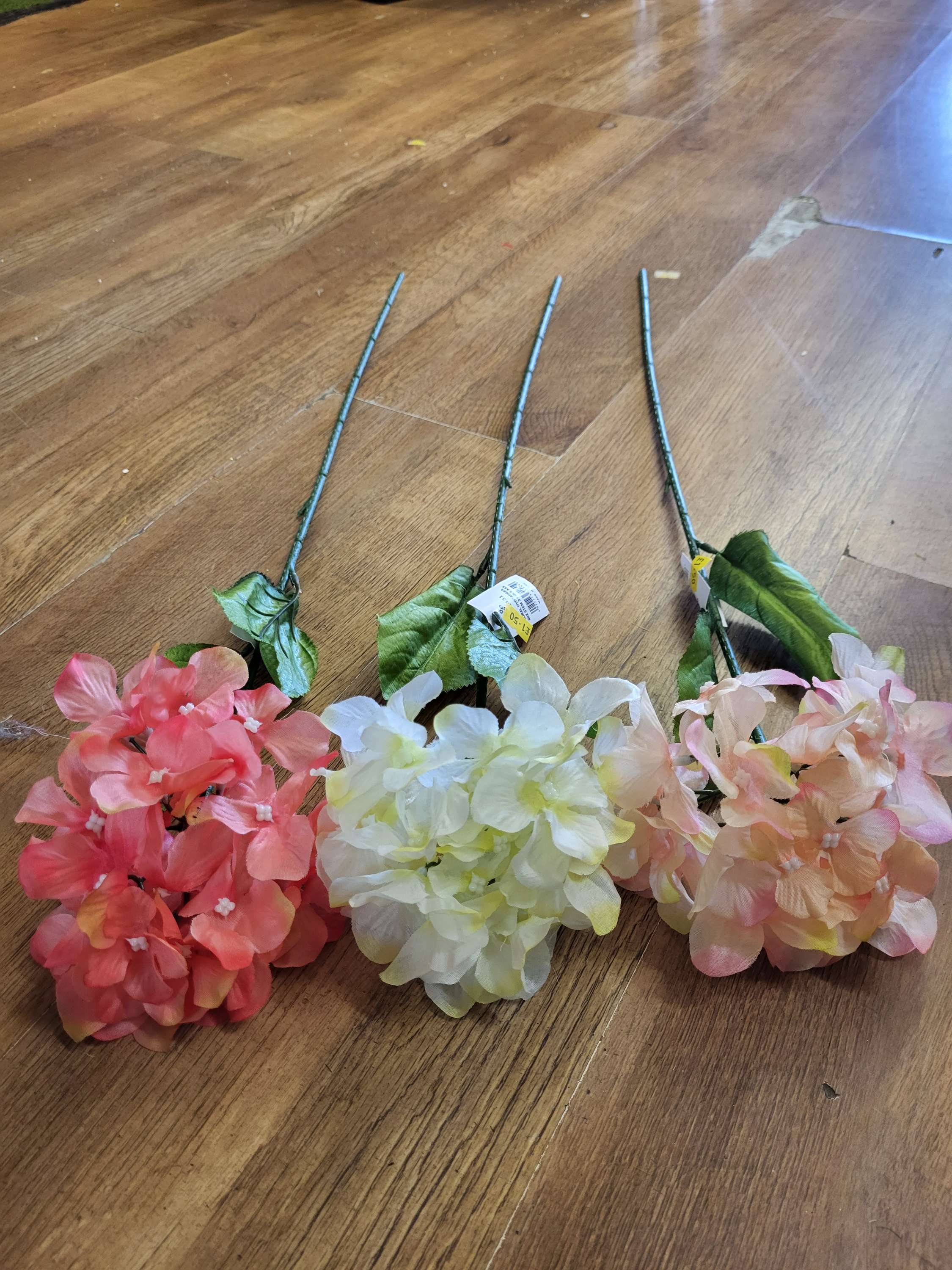 Long stem hydrangea  - 3 colours available image 0