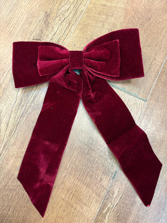 Burgundy velvet clip on bow 23x32cm