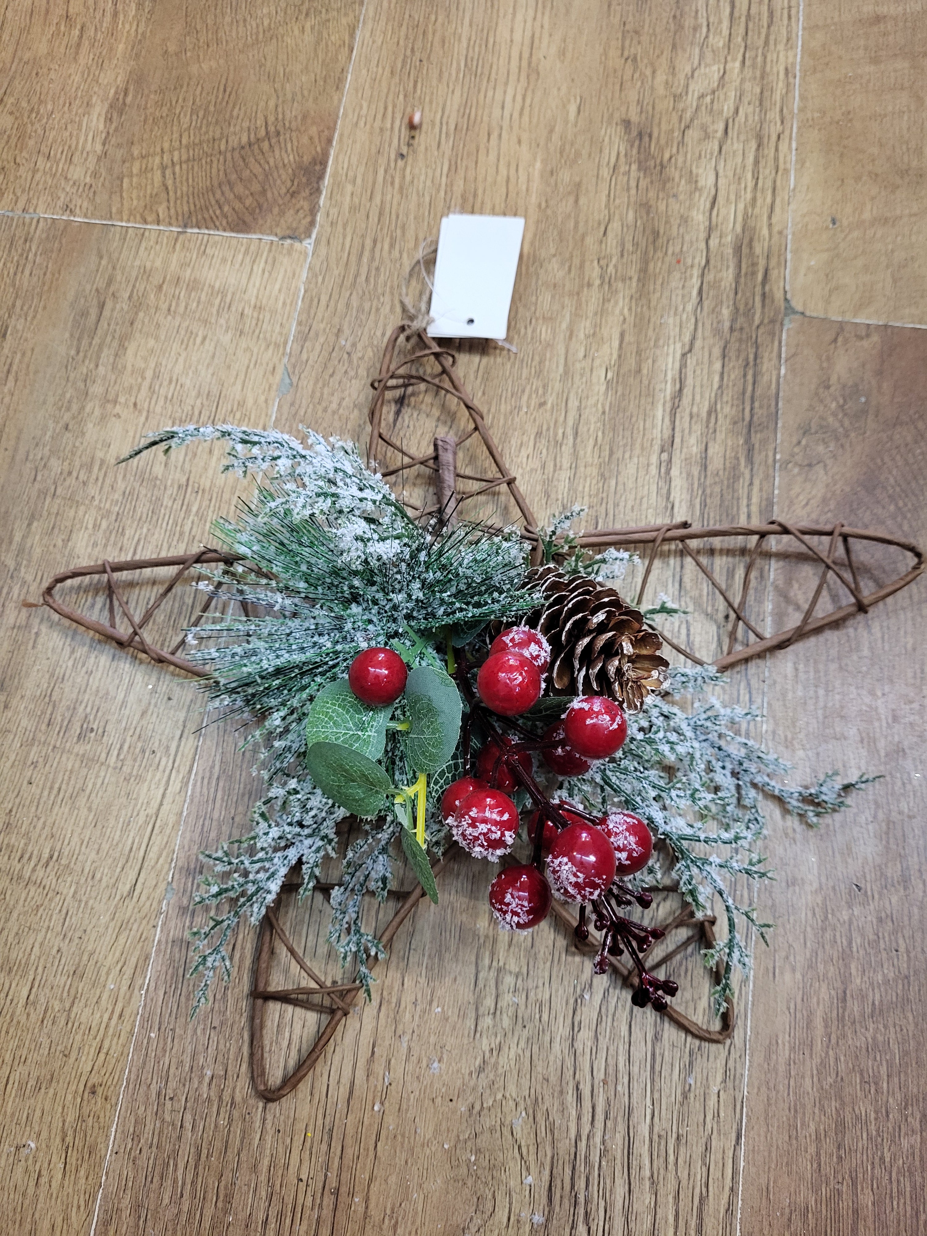 30cm snowy cones, berries and foliage star decoration image 6