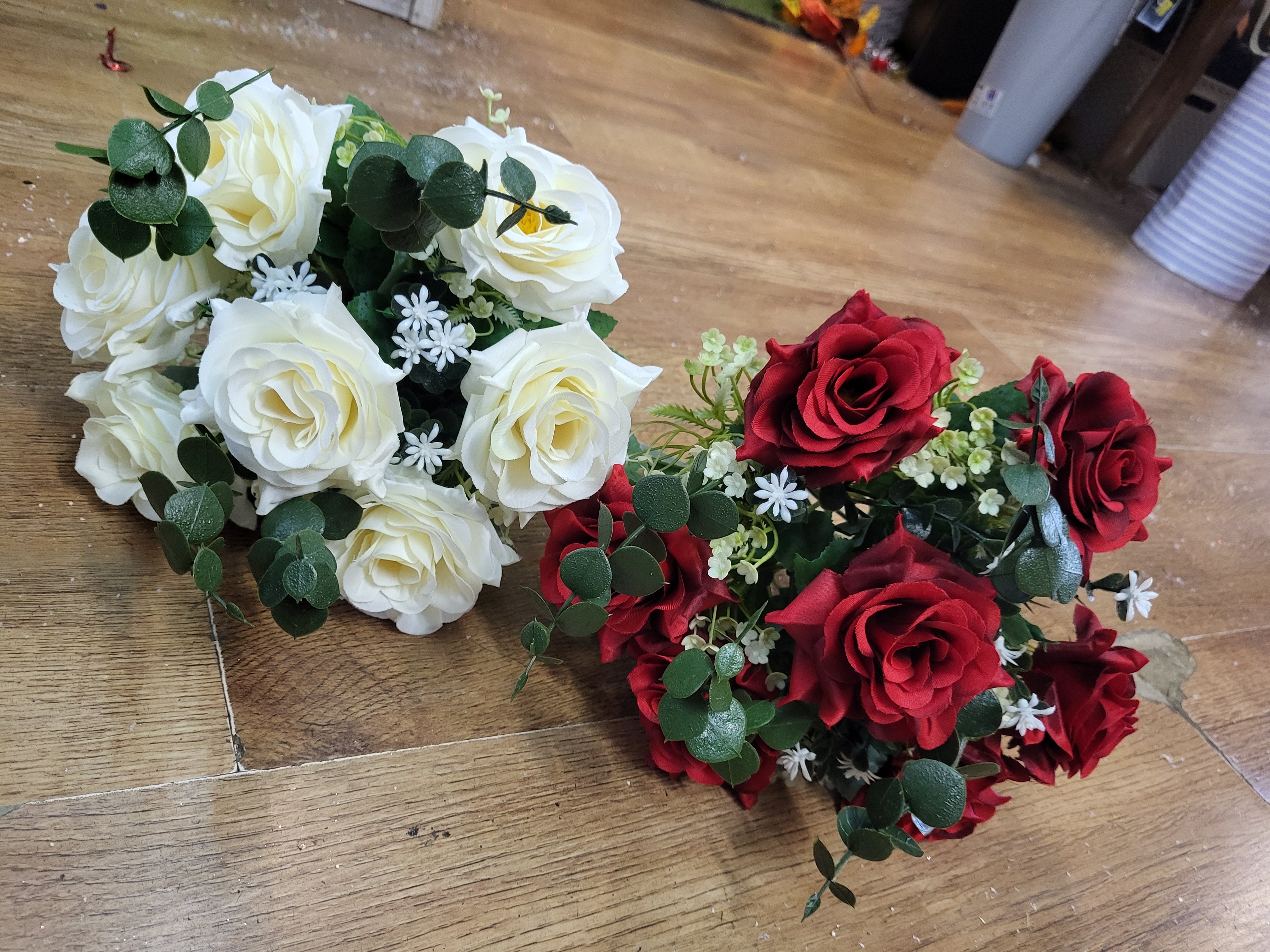 Rose and eucalyptus bouquet - 2 colours available image 0