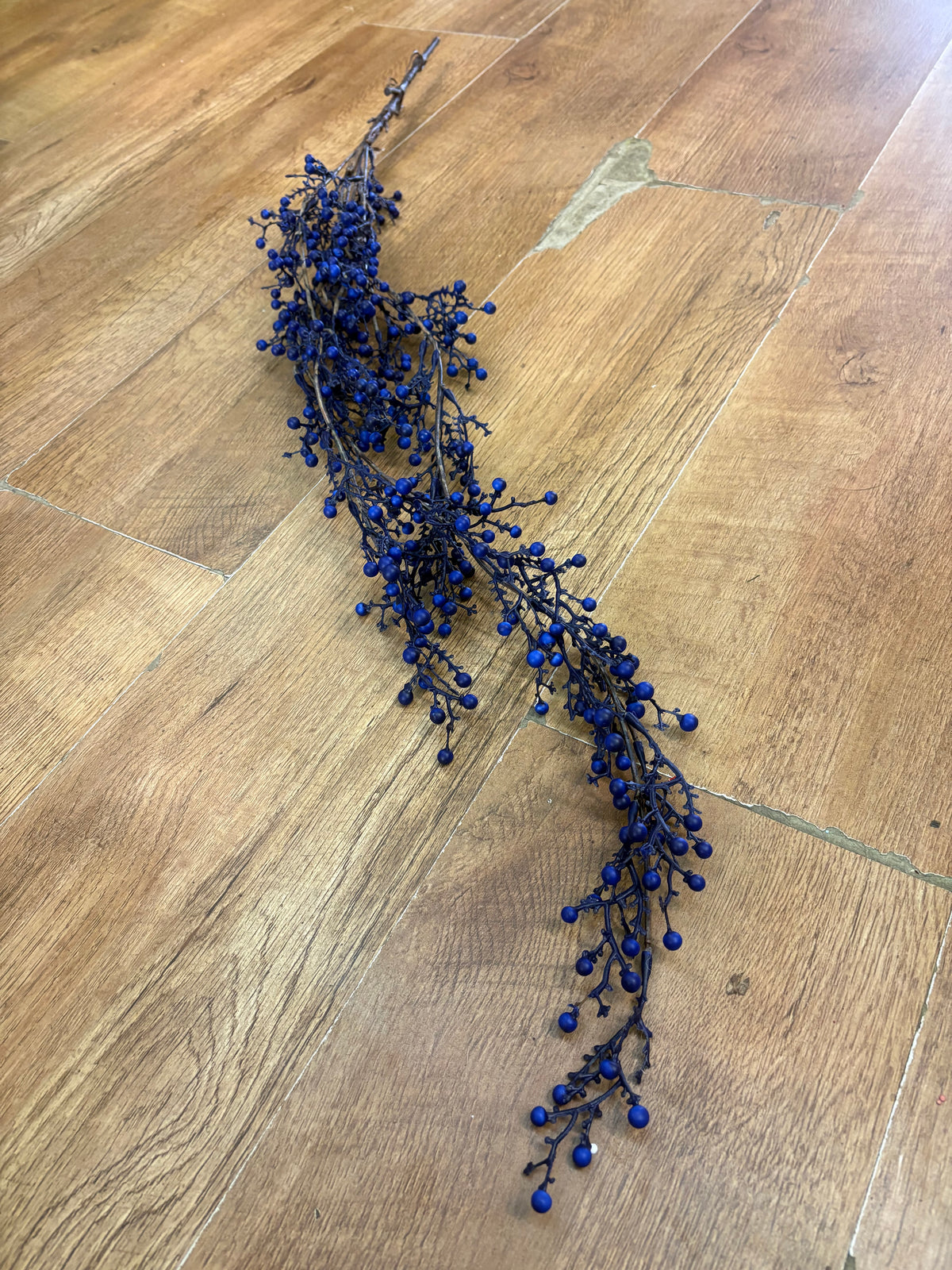 100cm trailing blue mini bud berry