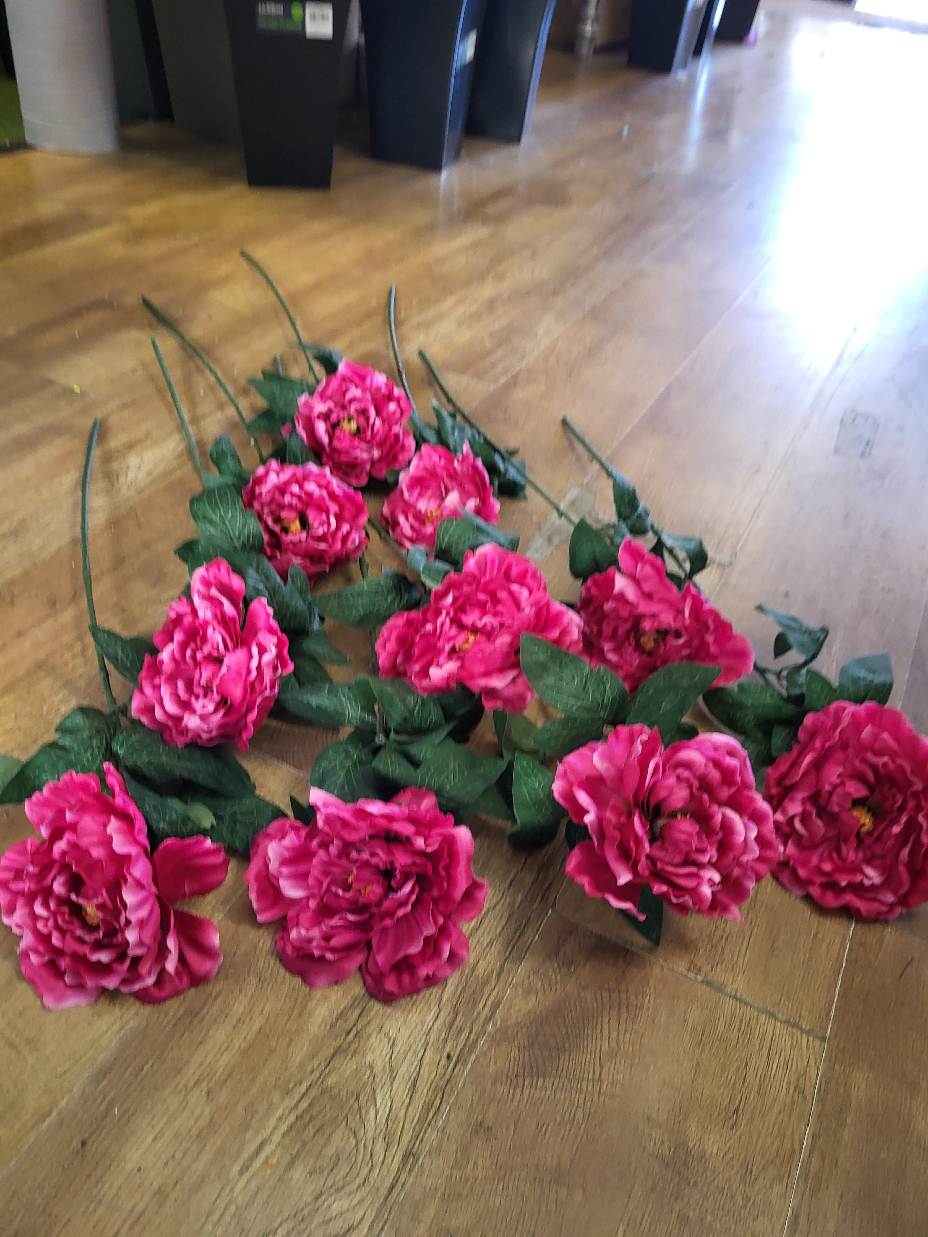 Bundle of 10 long stem deep pink large head frilly peonies image 1