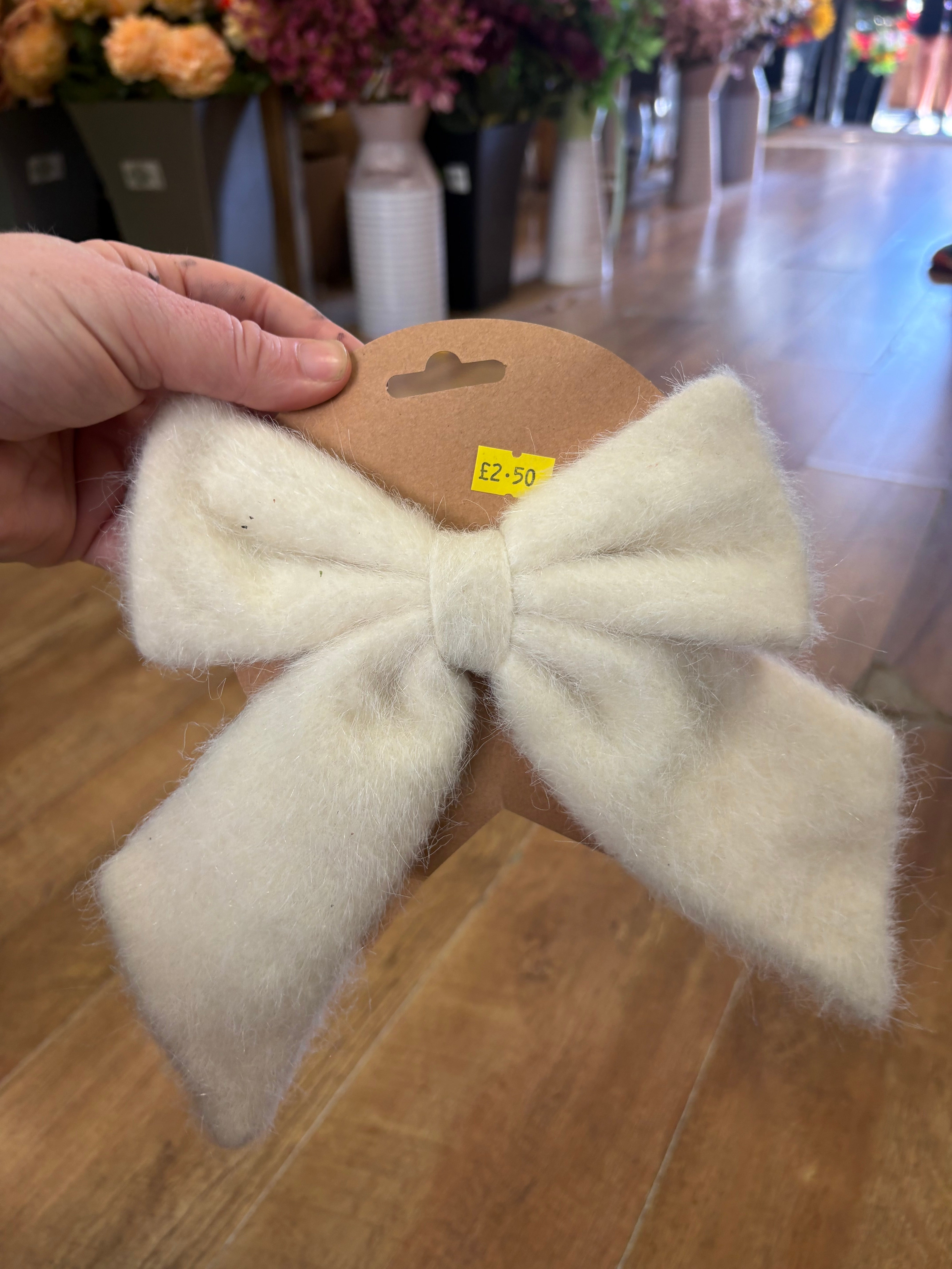 Small cream fleece Christmas bow