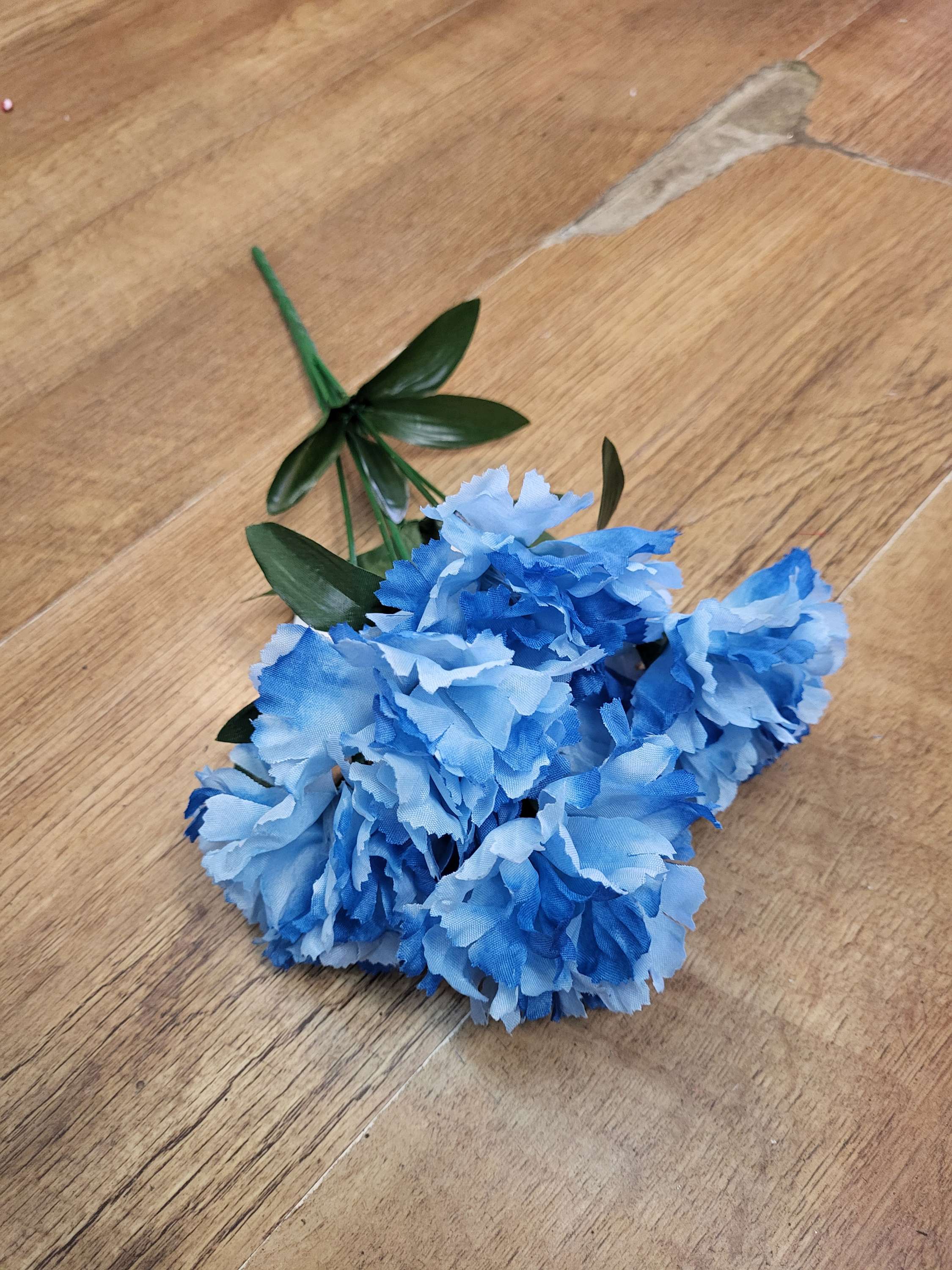 Blue flowers  - 4 styles available image 3