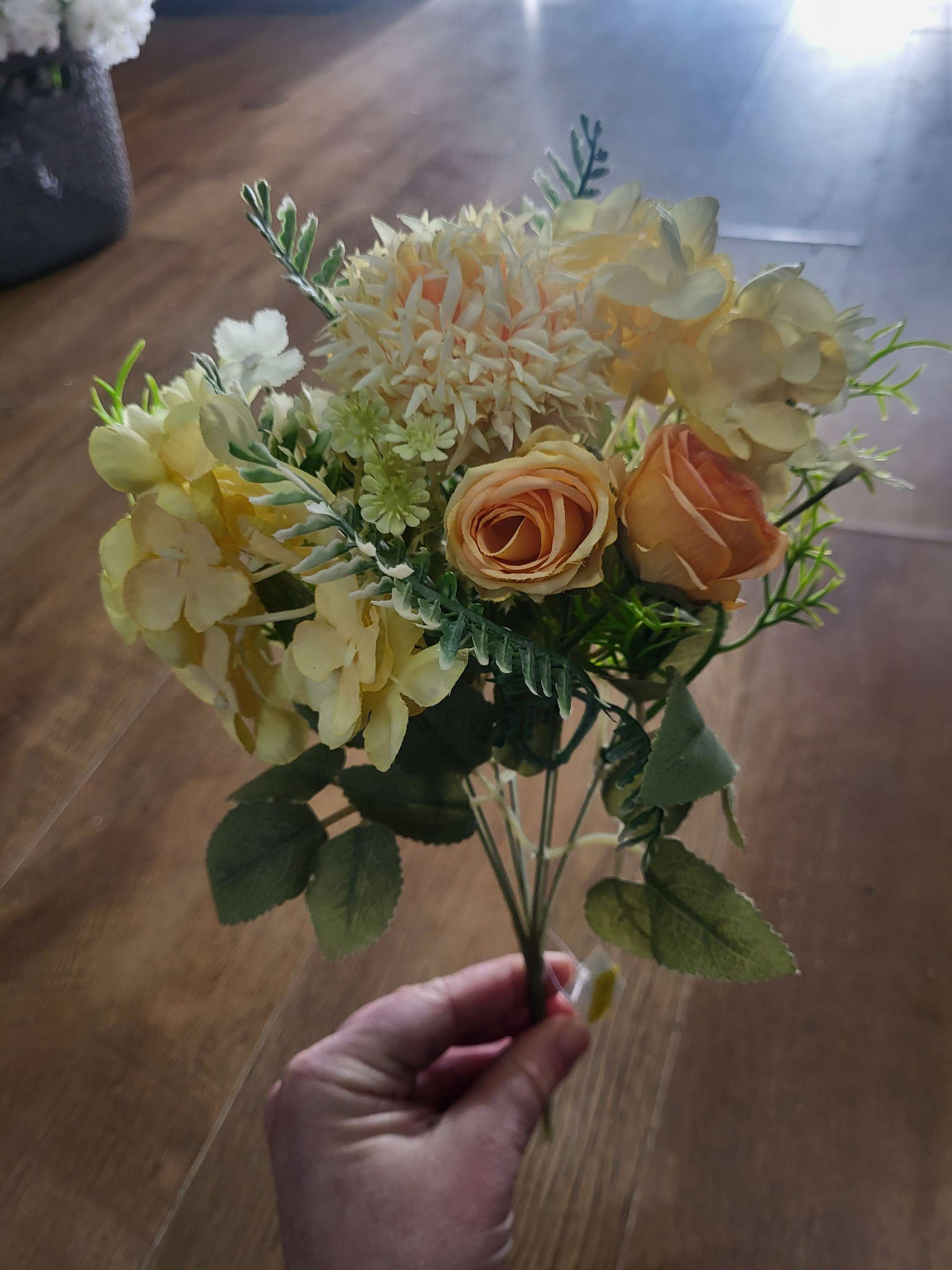 Small Mixed flowers spring bouquet - 4 colours available image 9