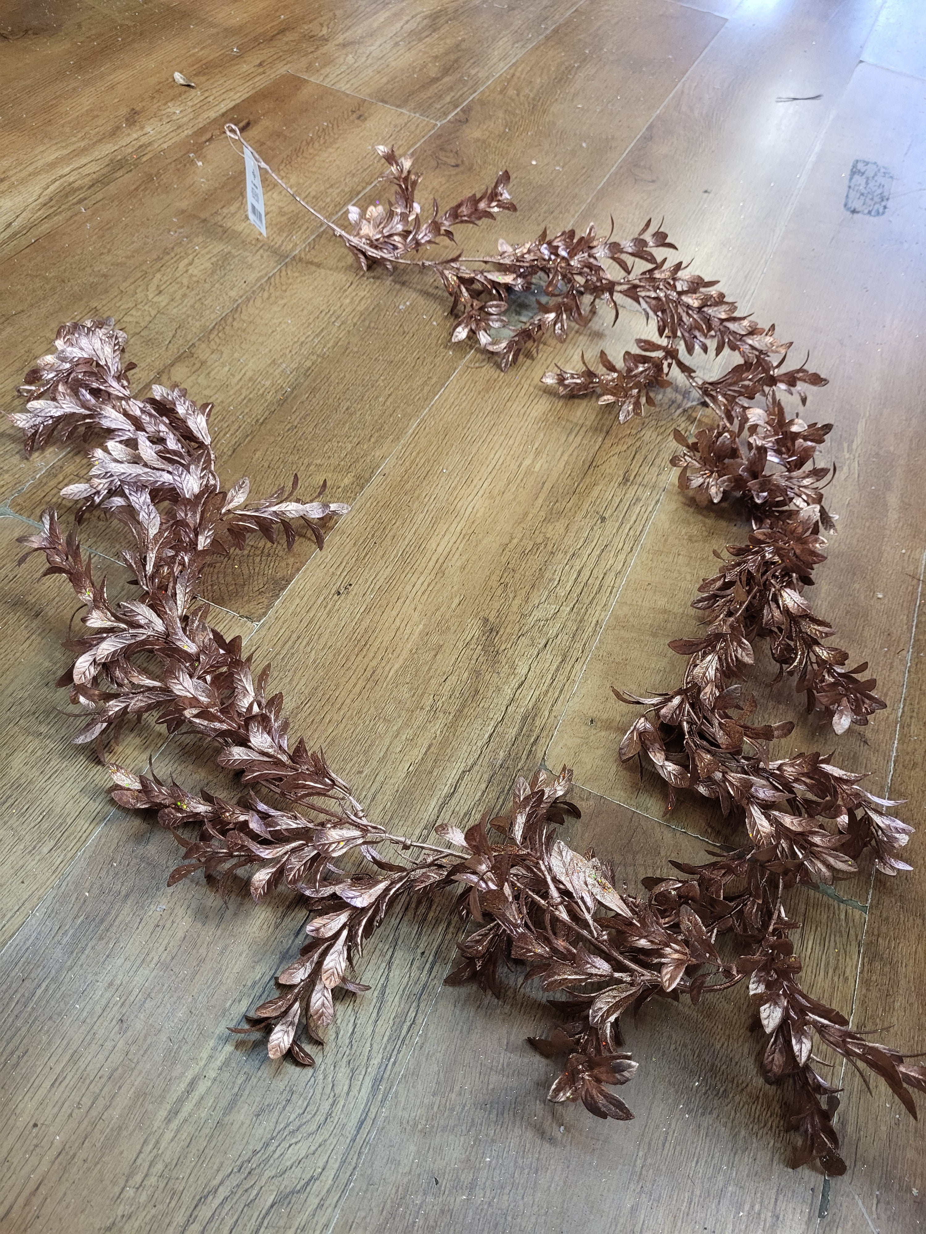 Rose gold metallic boxwood garland  image 0