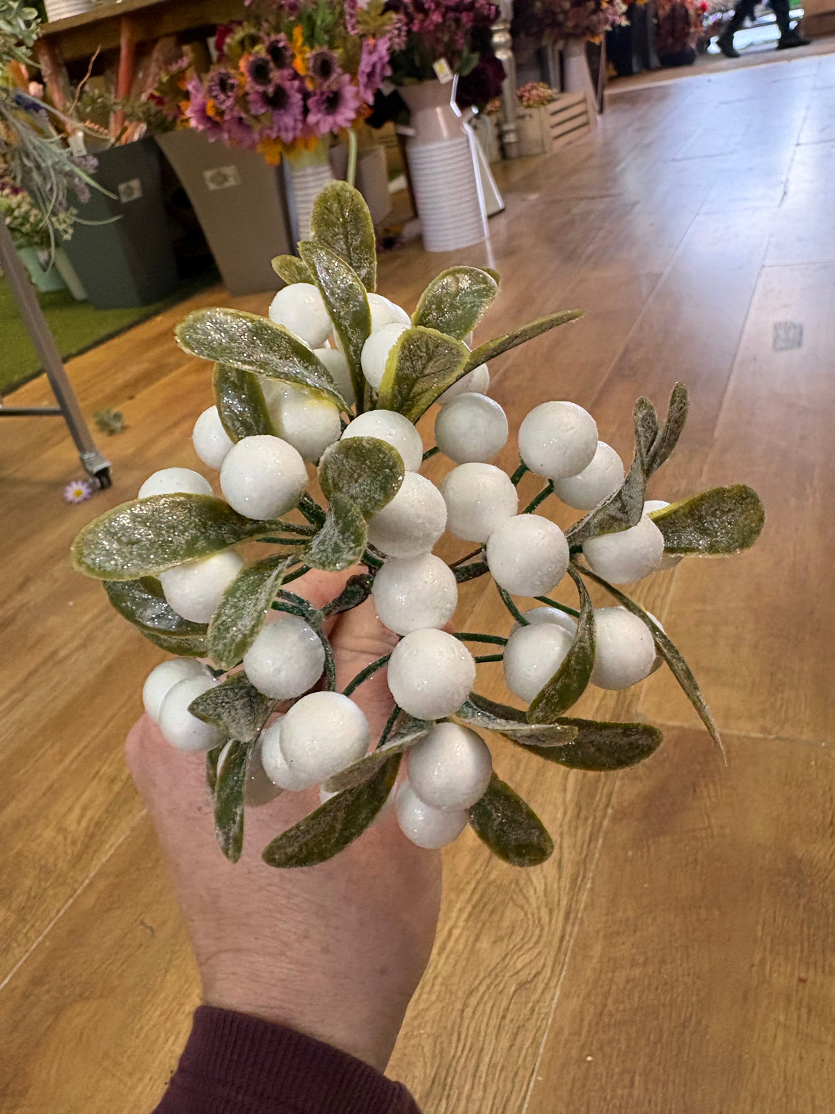Frosted mistletoe pick