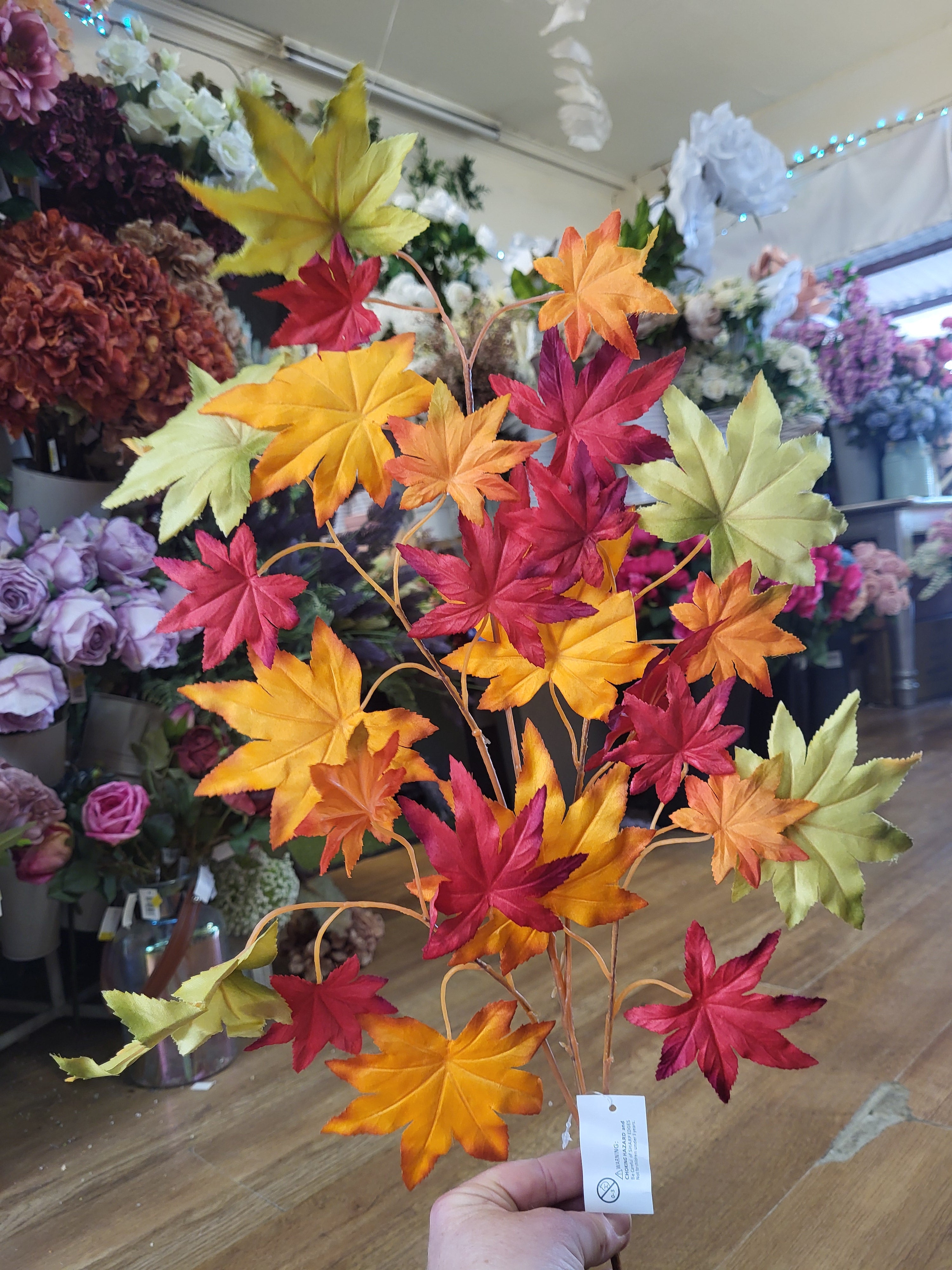 Bundle of 3 Autumnal maple leaf branches image 2