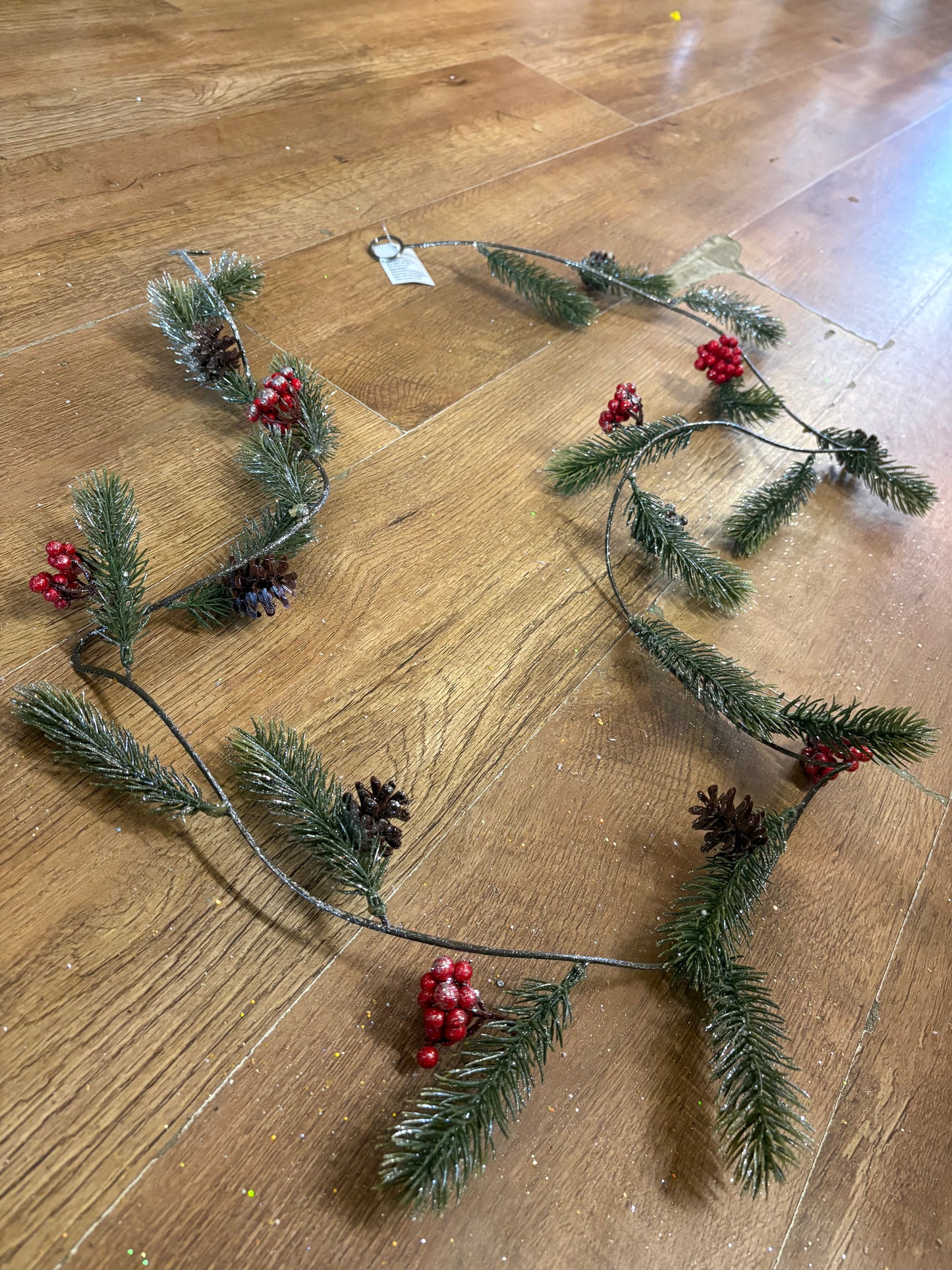 180cm glittered spruce with berries and cones garland